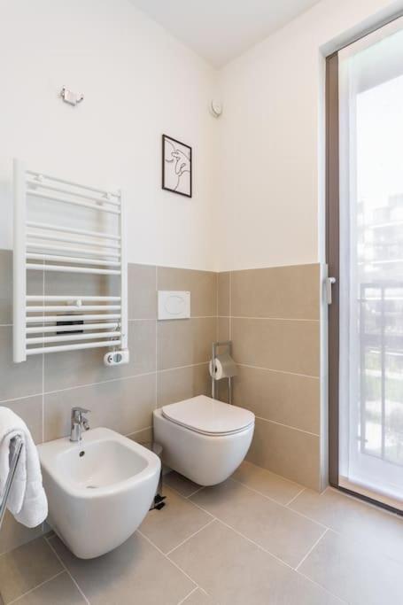 FREE PARKING East Garden Suite elegante moderna