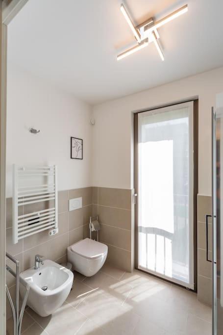FREE PARKING East Garden Suite elegante moderna