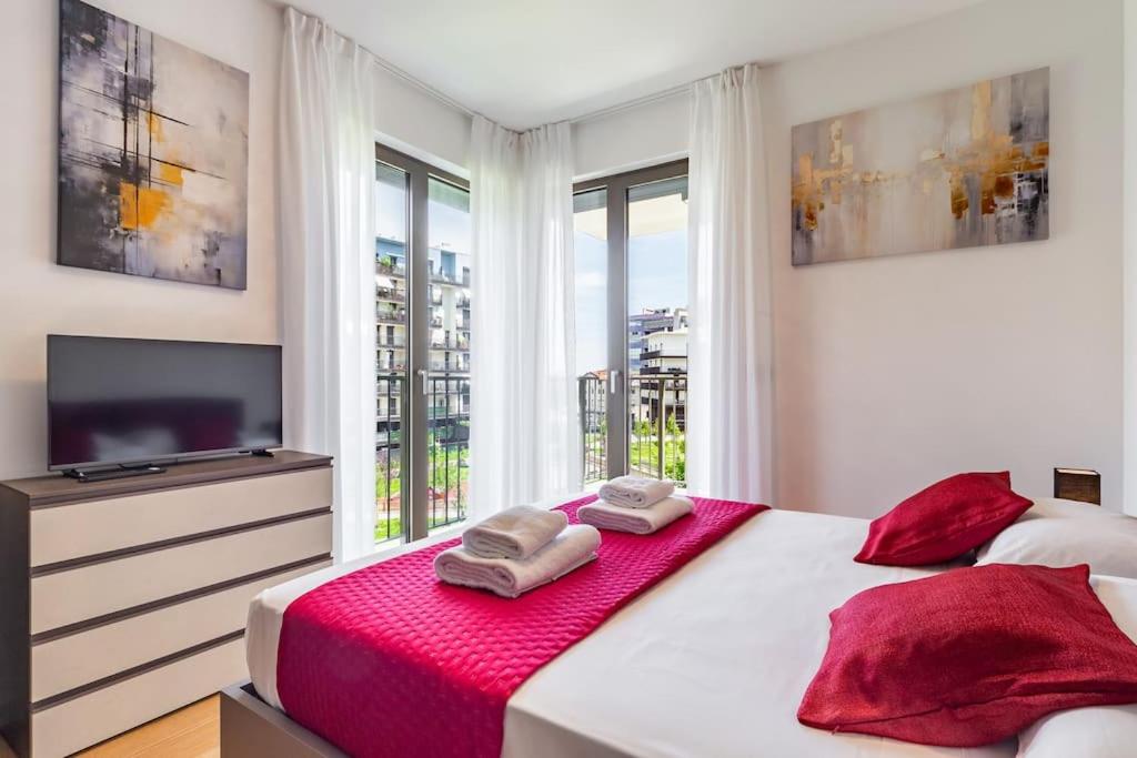 FREE PARKING East Garden Suite elegante moderna
