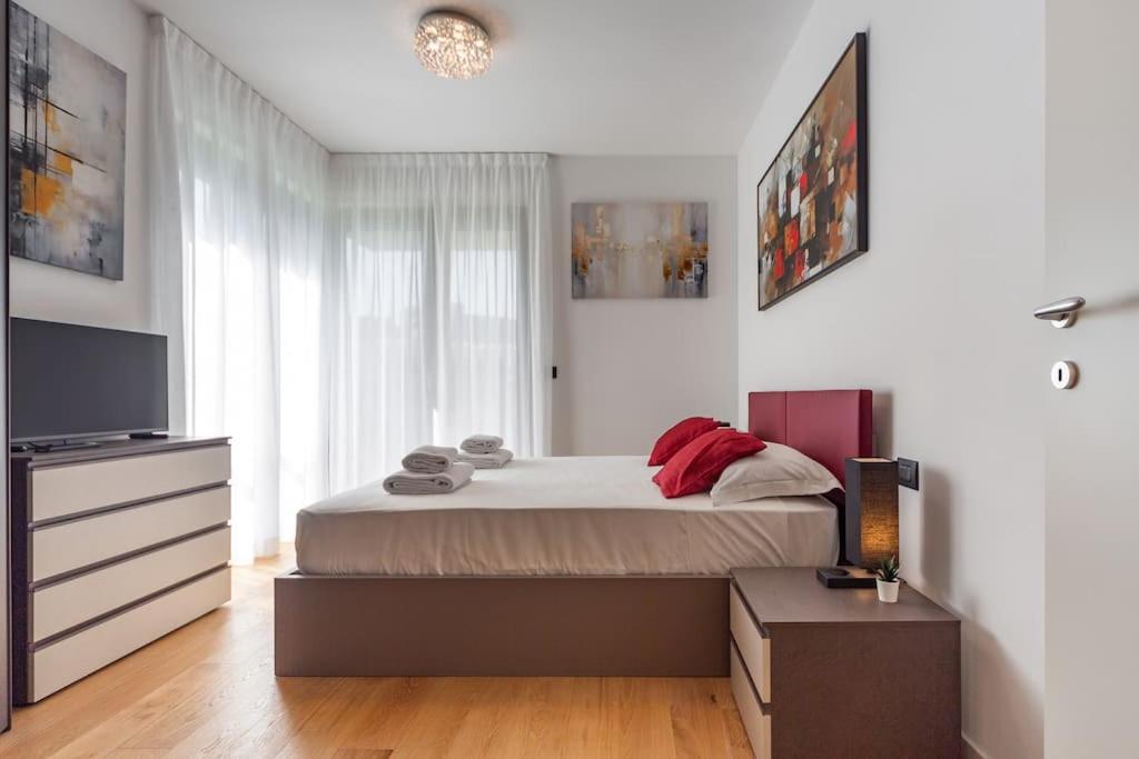 FREE PARKING East Garden Suite elegante moderna
