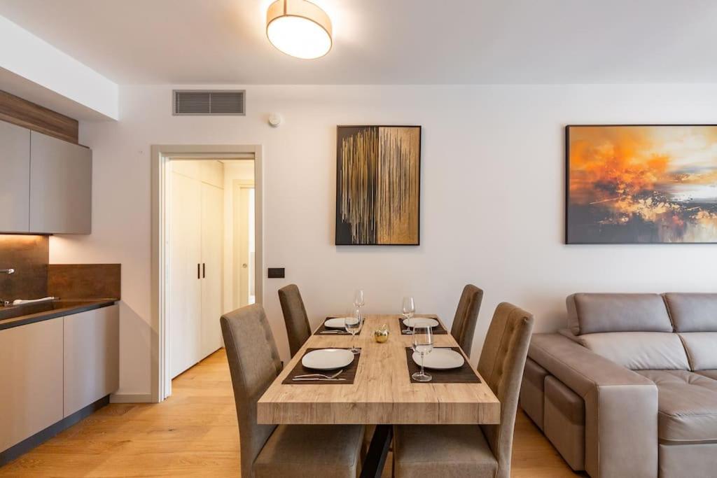 FREE PARKING East Garden Suite elegante moderna