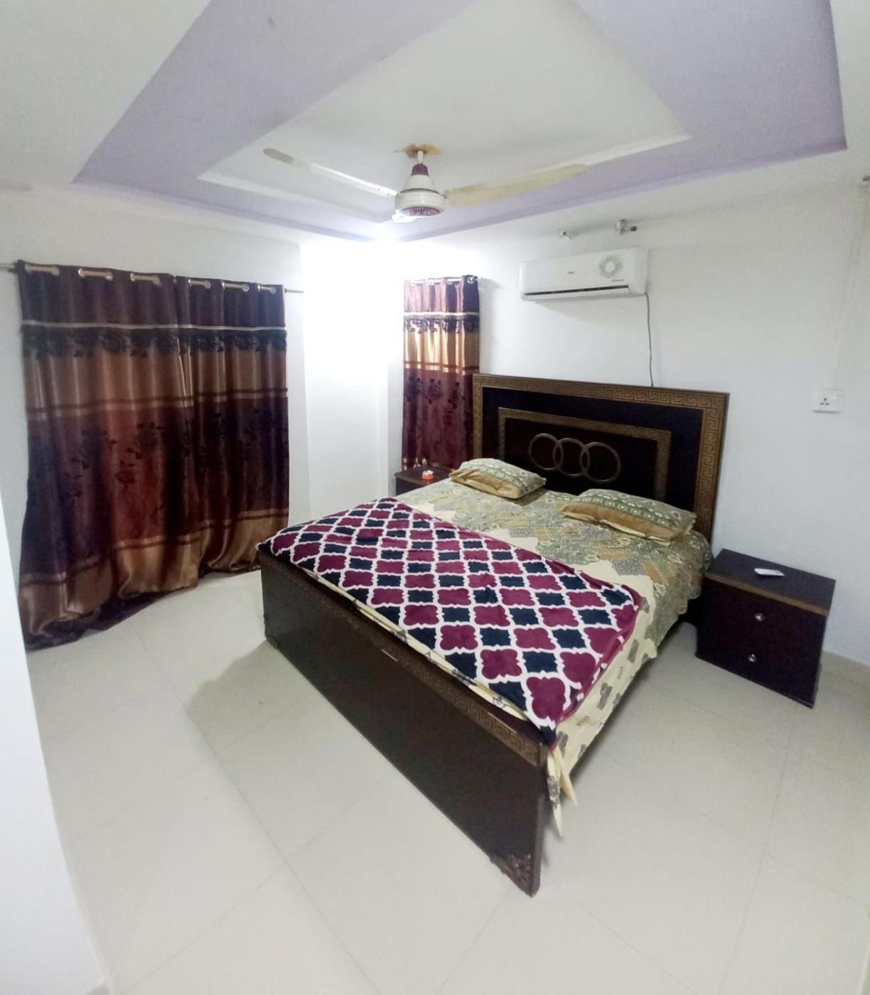 Modern Furnished Apartment in Bahria view 4