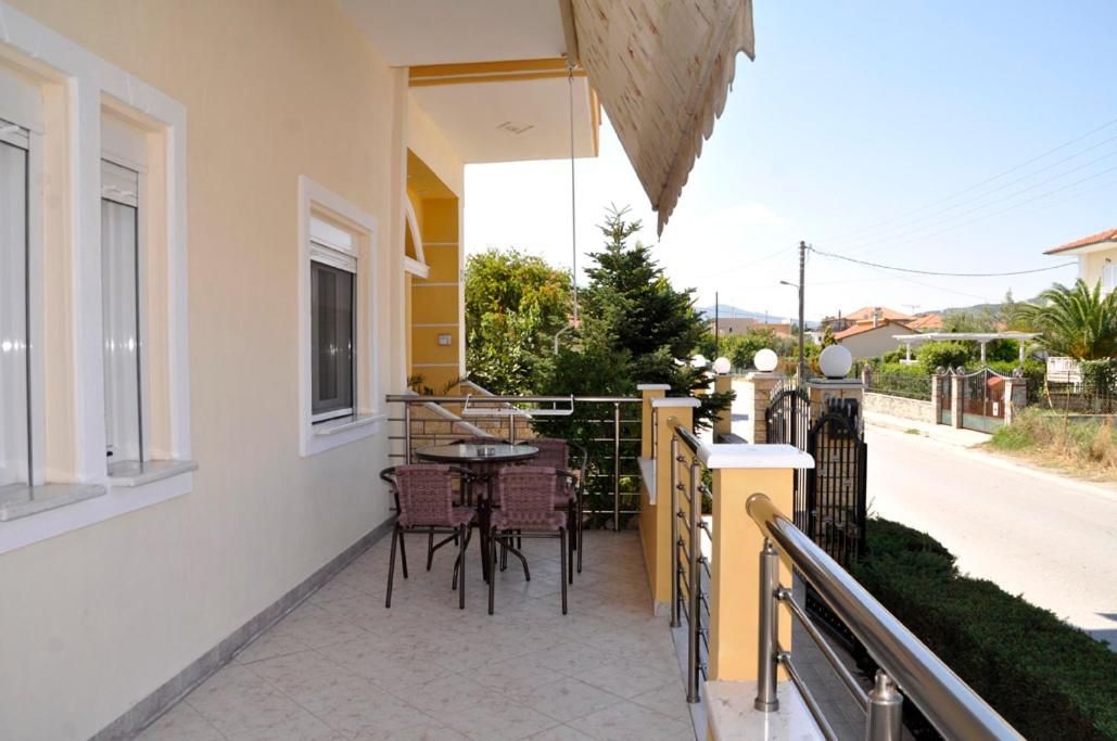 Themis Rooms