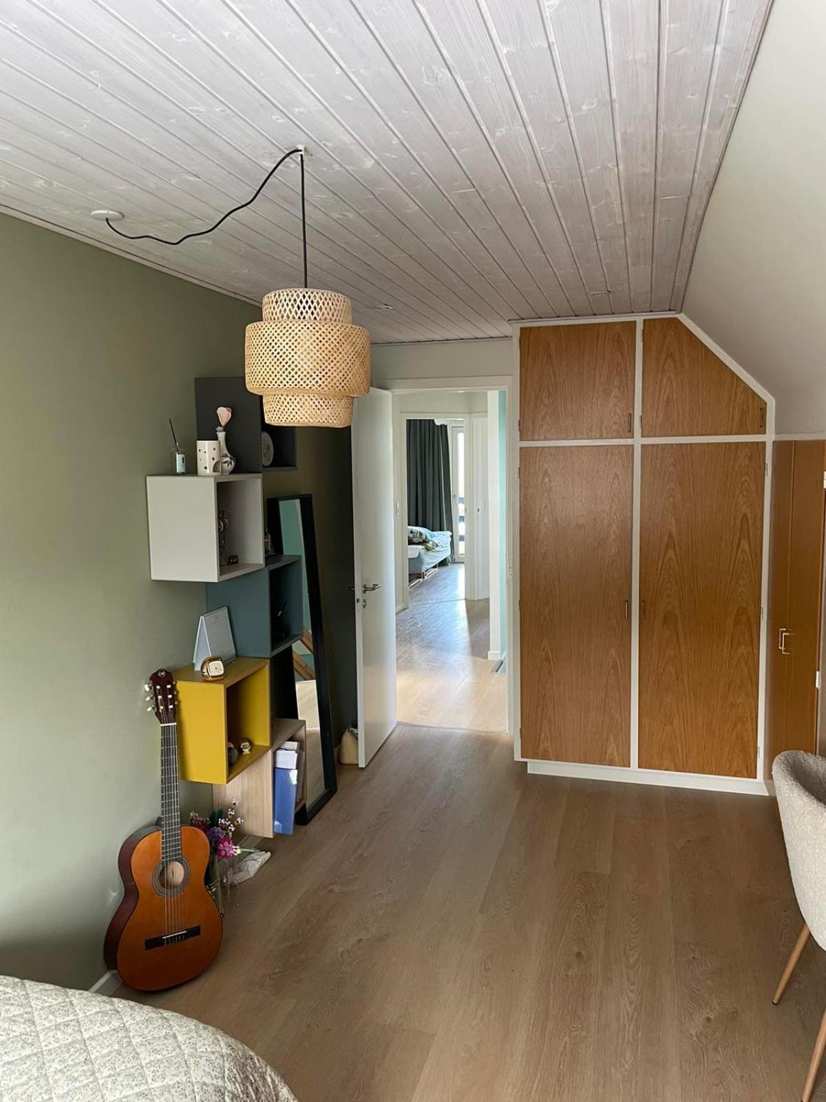 Stort hus med aktivitetsrum og dejlig have