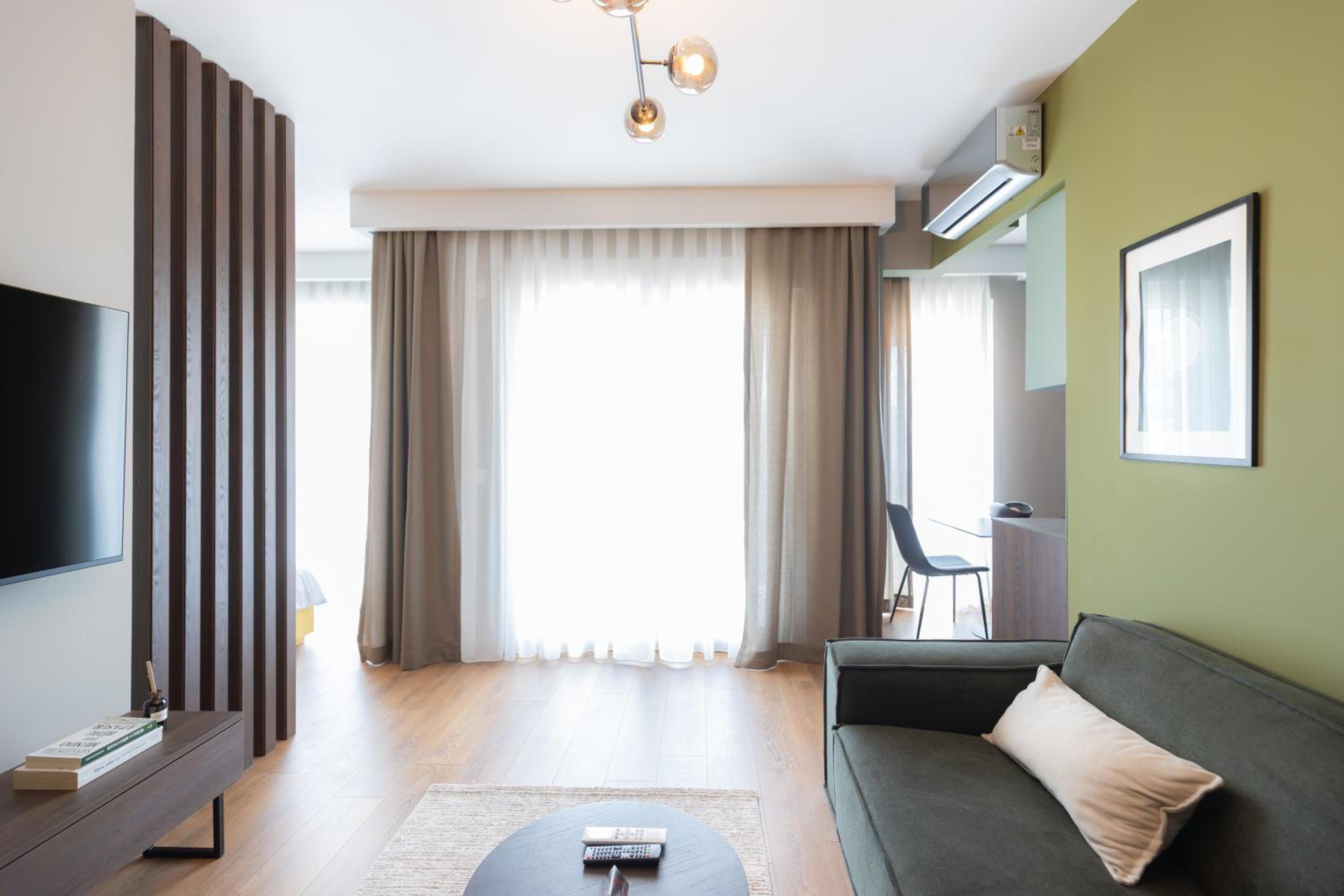 Prado Apartments, photo 2
