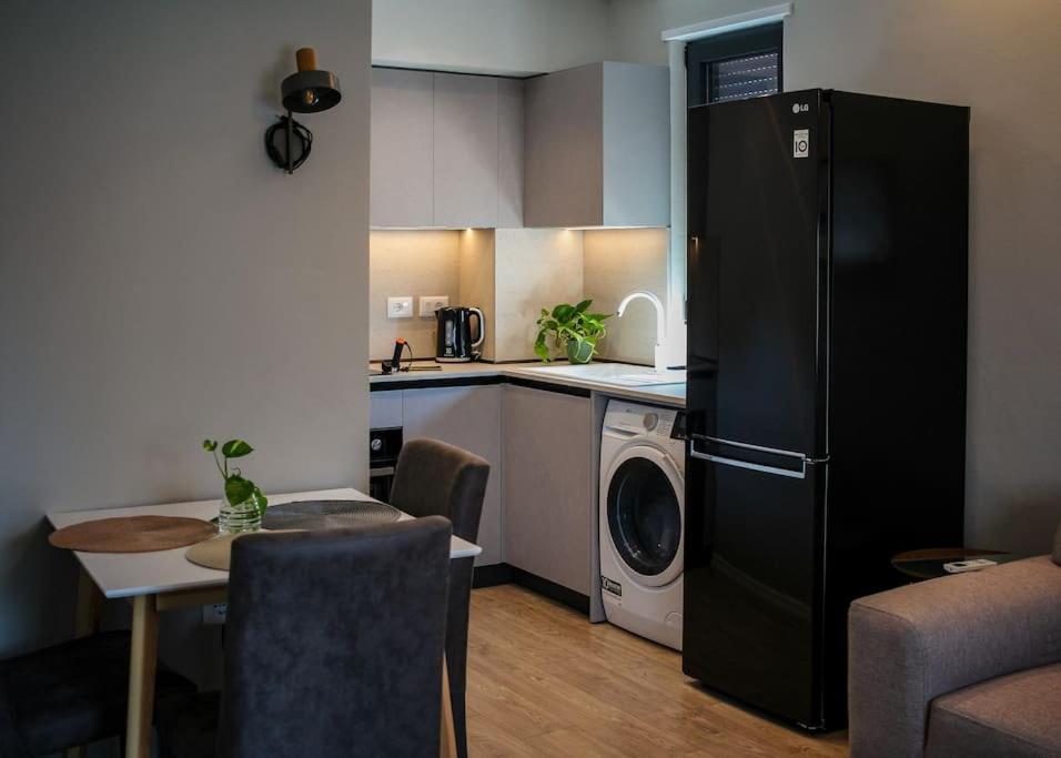 Central flower apartment 2