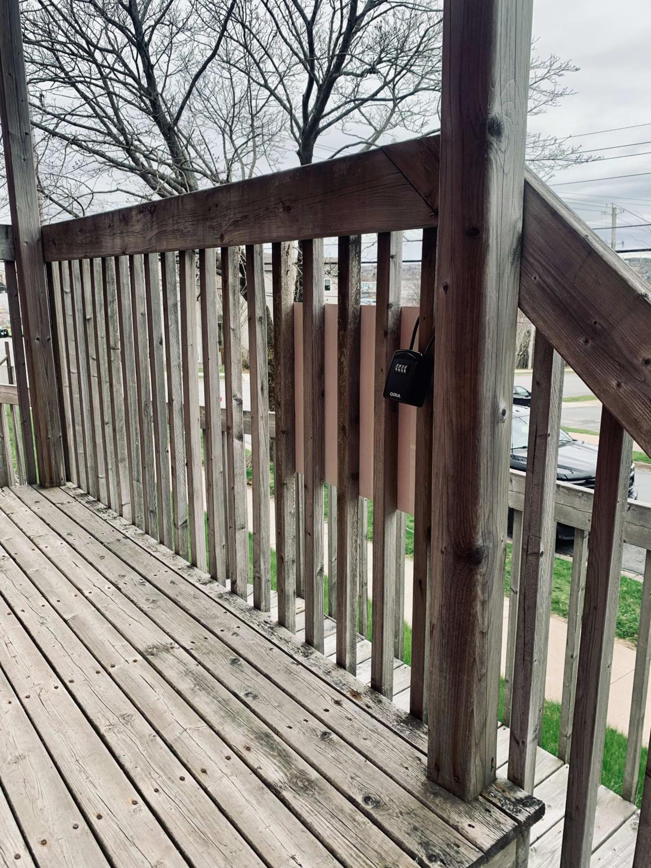 Comfy 2-BDRM with AC Historic North End