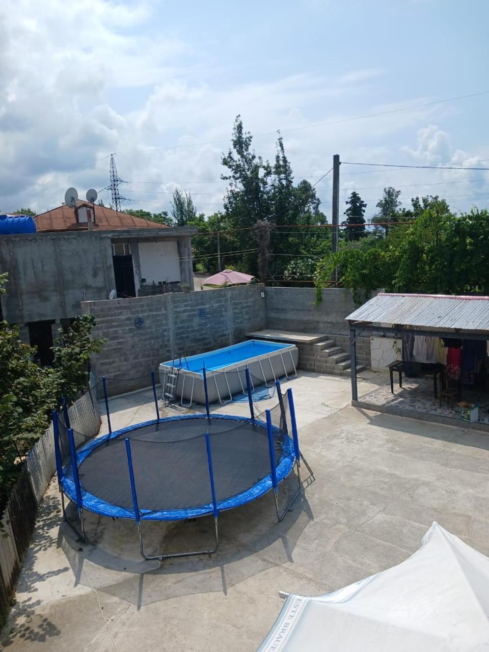 Nugo house