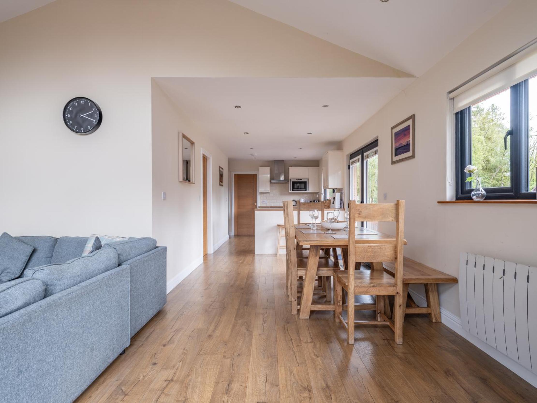 Photo 38