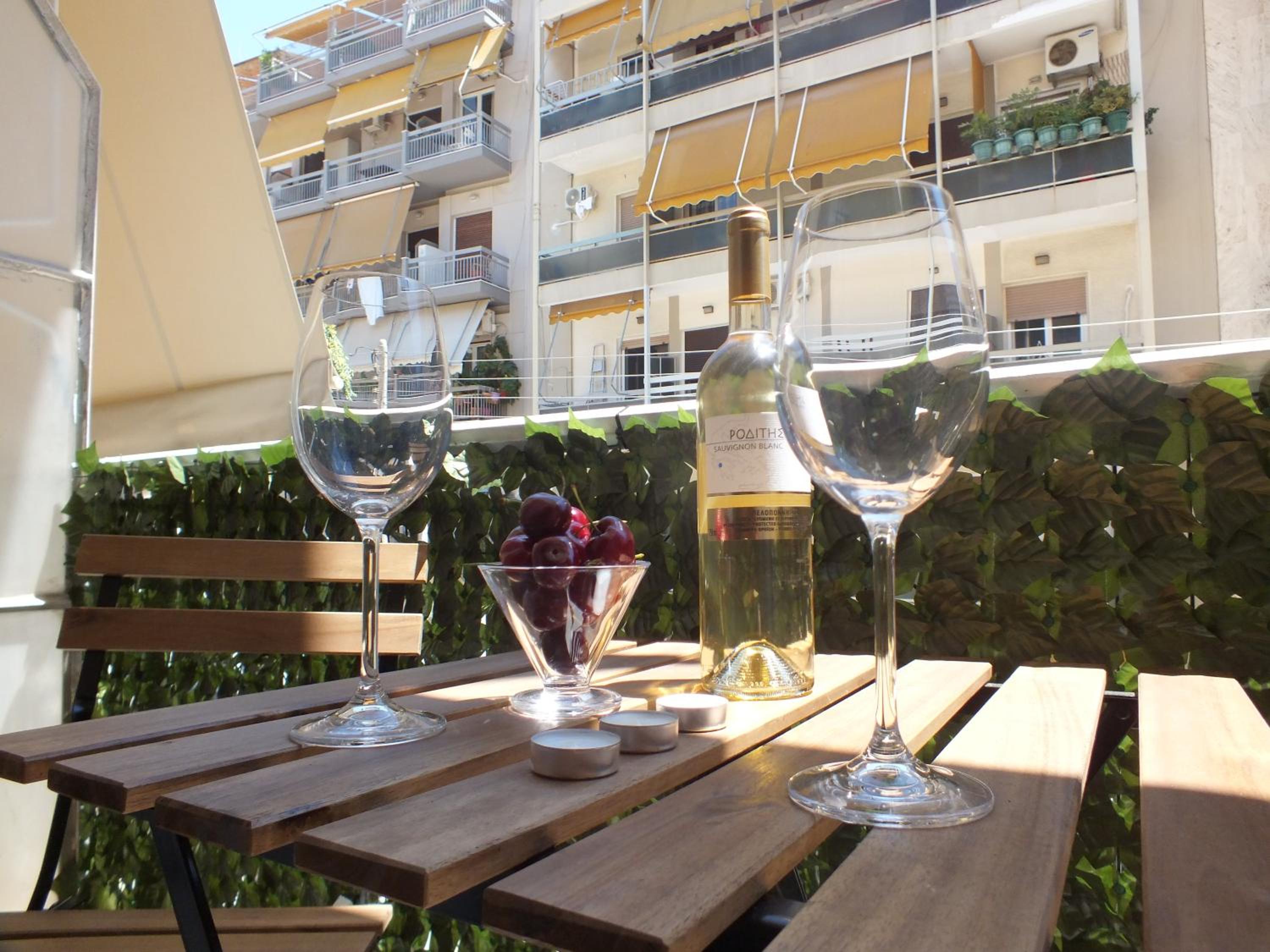 Cozy Apartment at Panormou Metro, Athens City Center