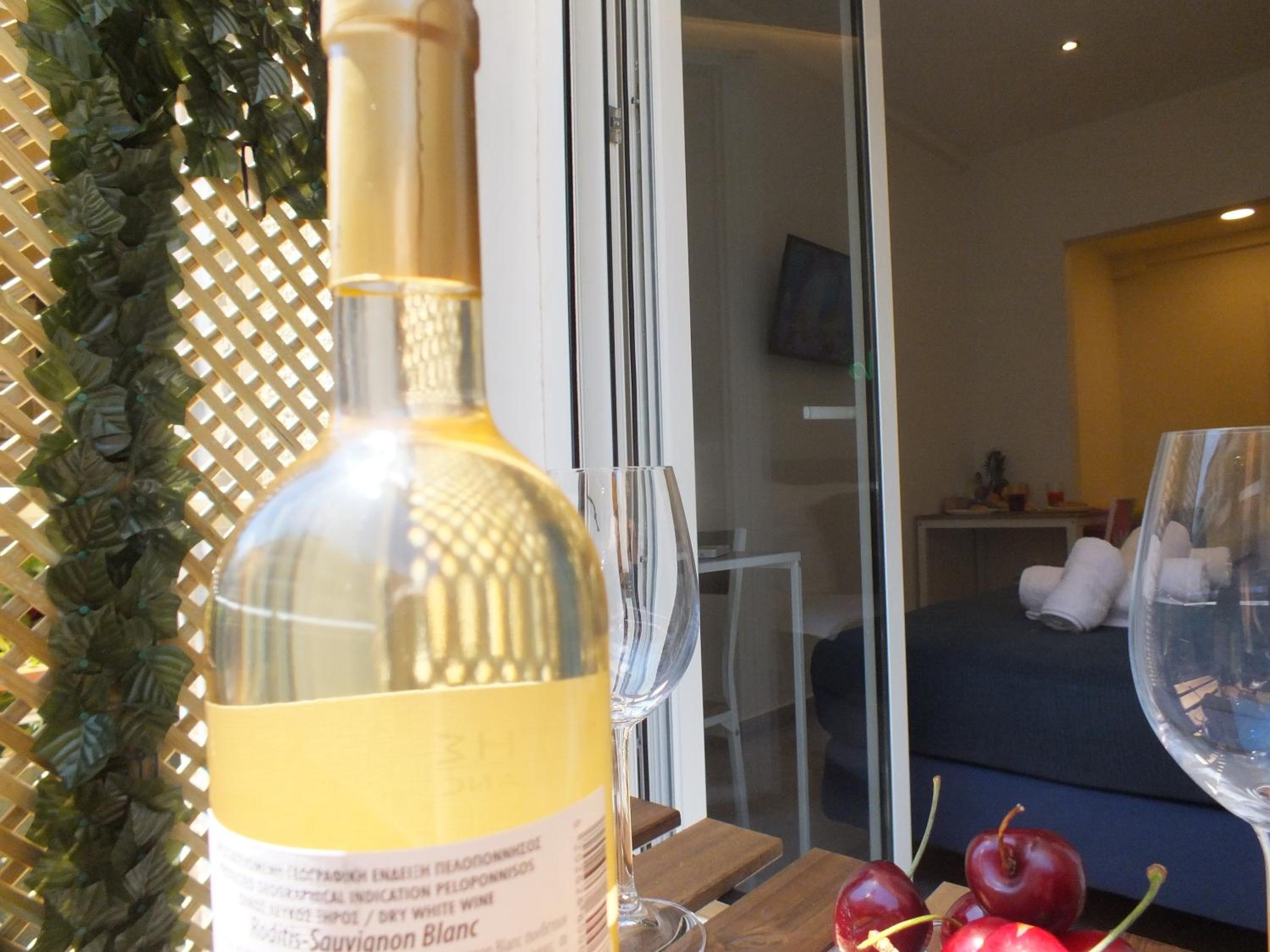 Cozy Apartment at Panormou Metro, Athens City Center