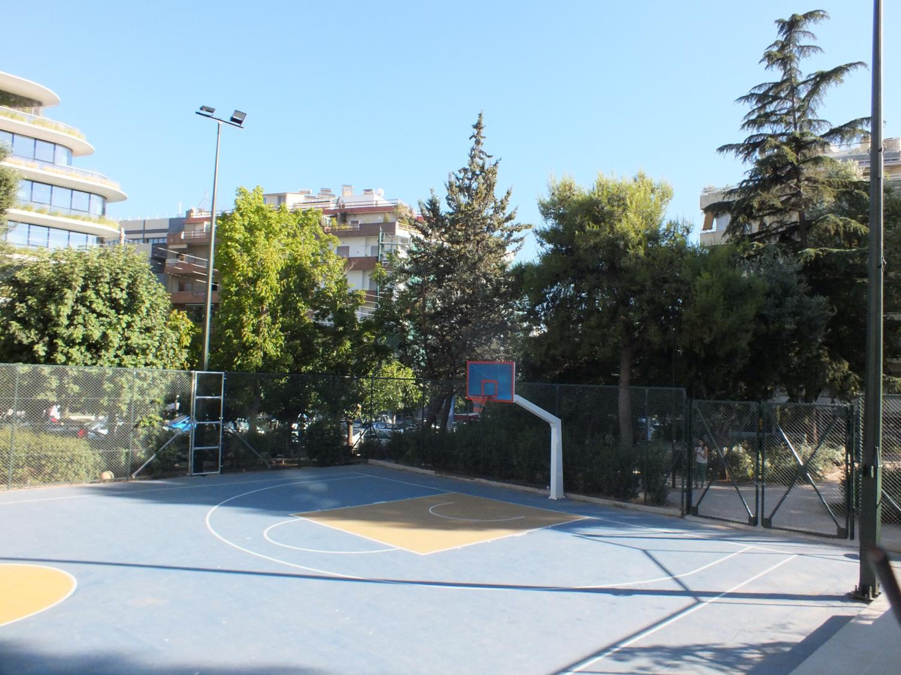 Cozy Apartment at Panormou Metro, Athens City Center