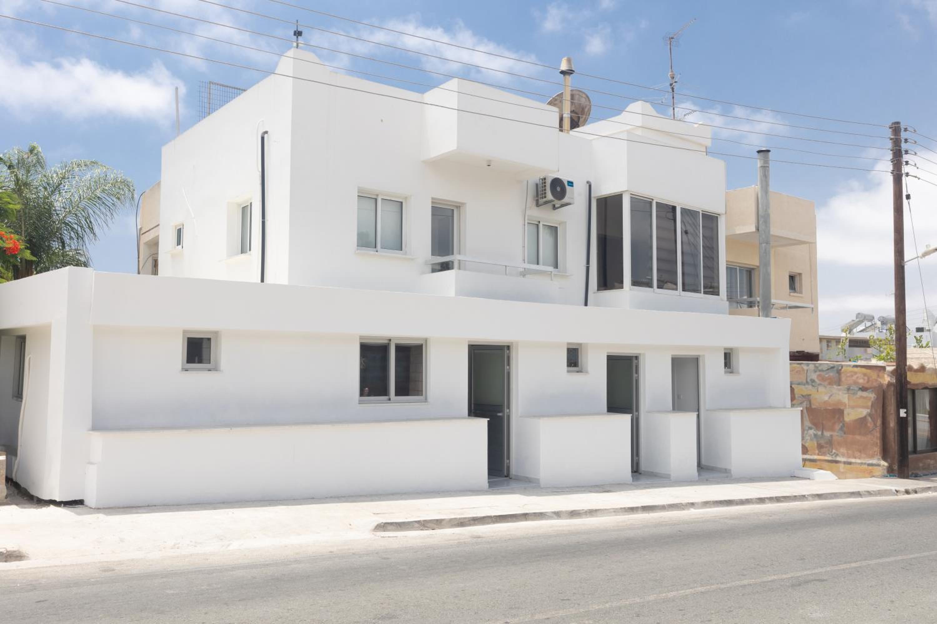 Gold Emerging Villas Ltd Apart 2