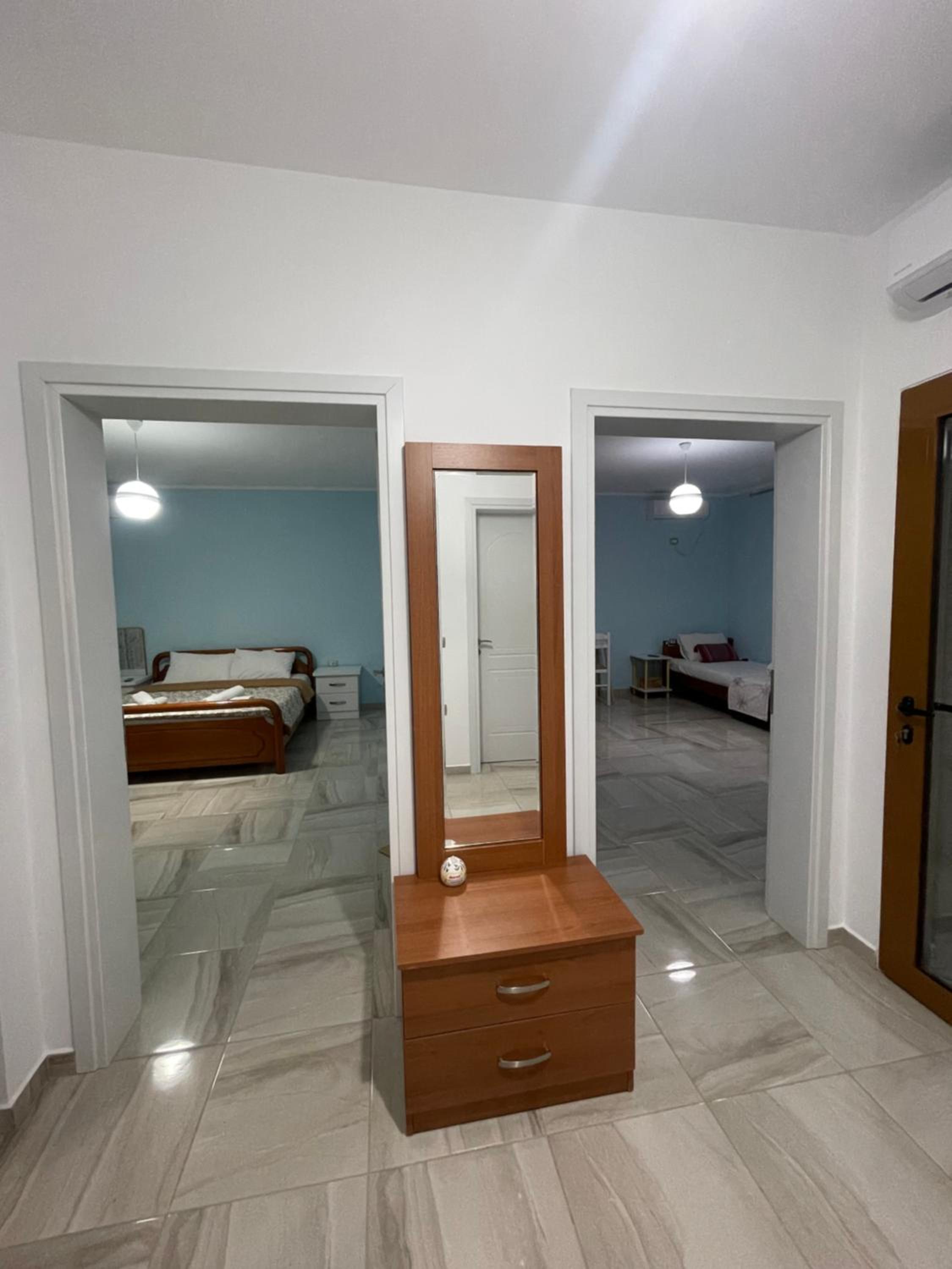 Paro’s apartment photo 3