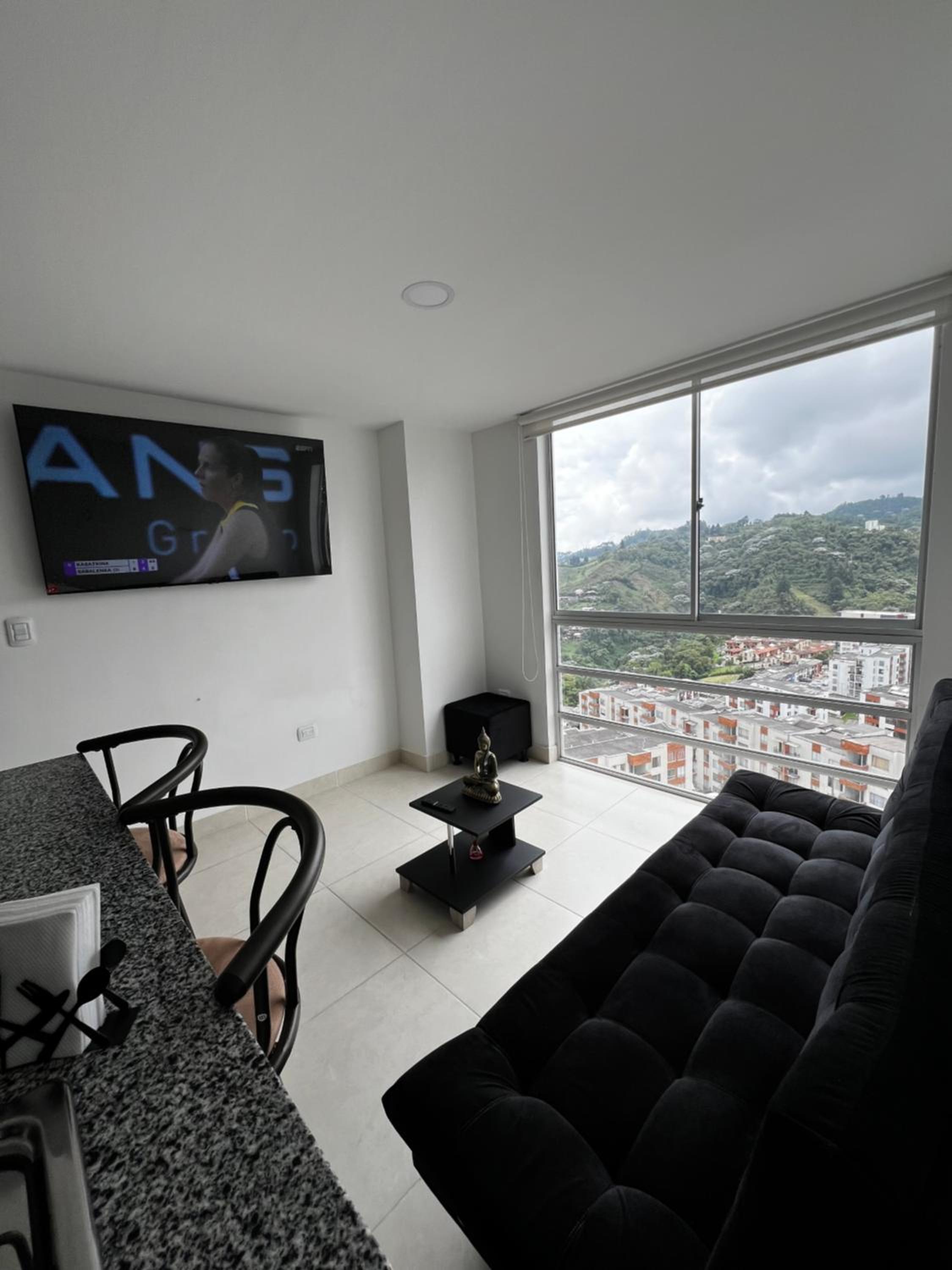 Central, moderno y acogedor