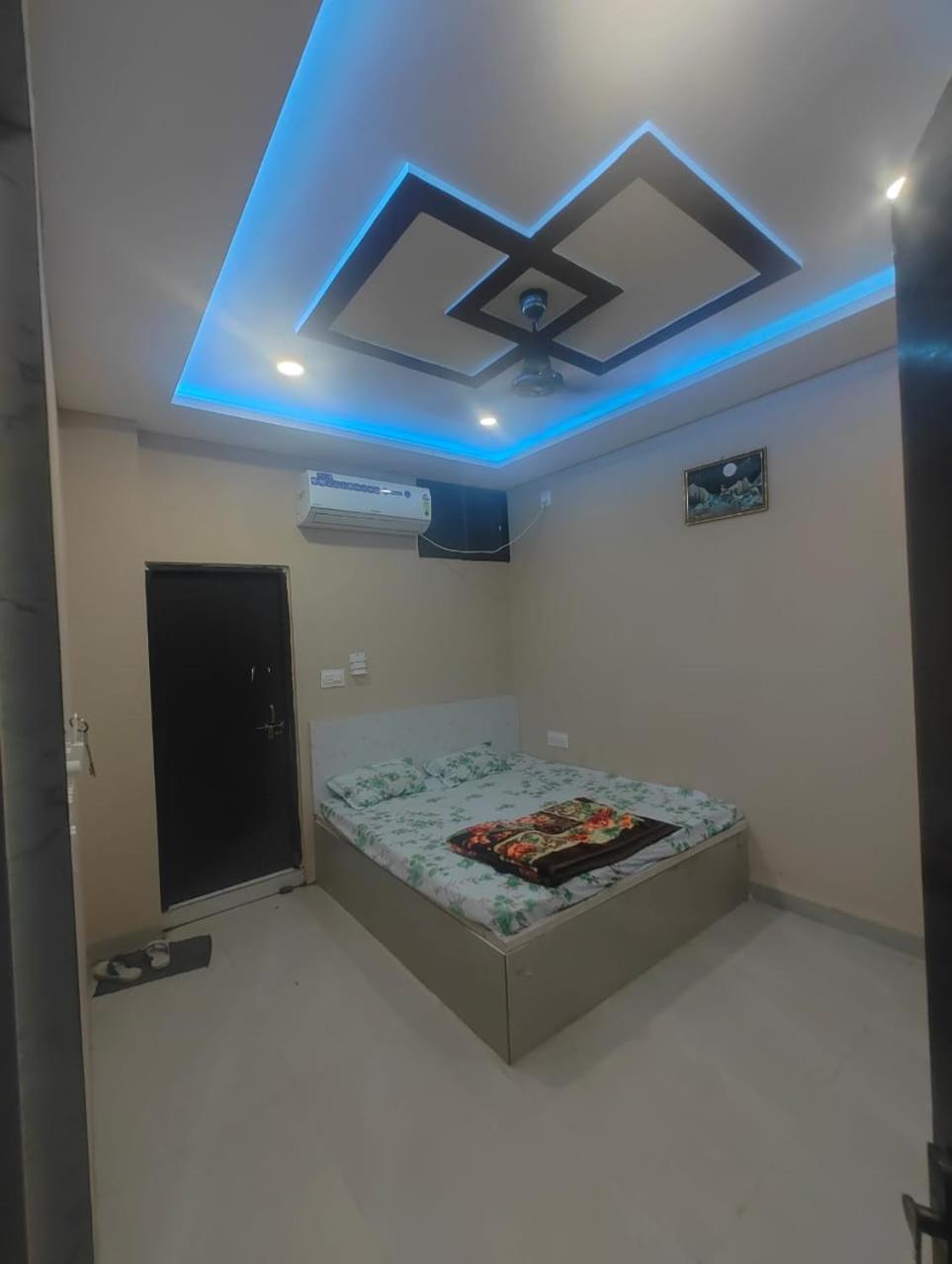 Hotal jay bhawani restaurant & guest house view 3