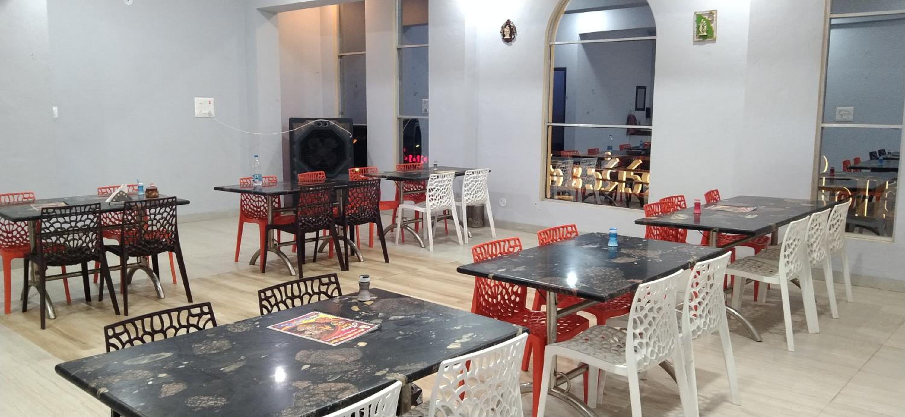 Hotal jay bhawani restaurant & guest house view 5