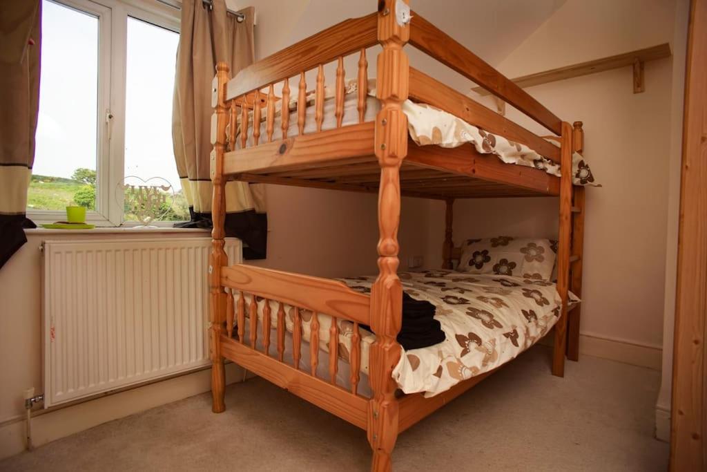 Nythfa, Situated on the Pembrokeshire Coast