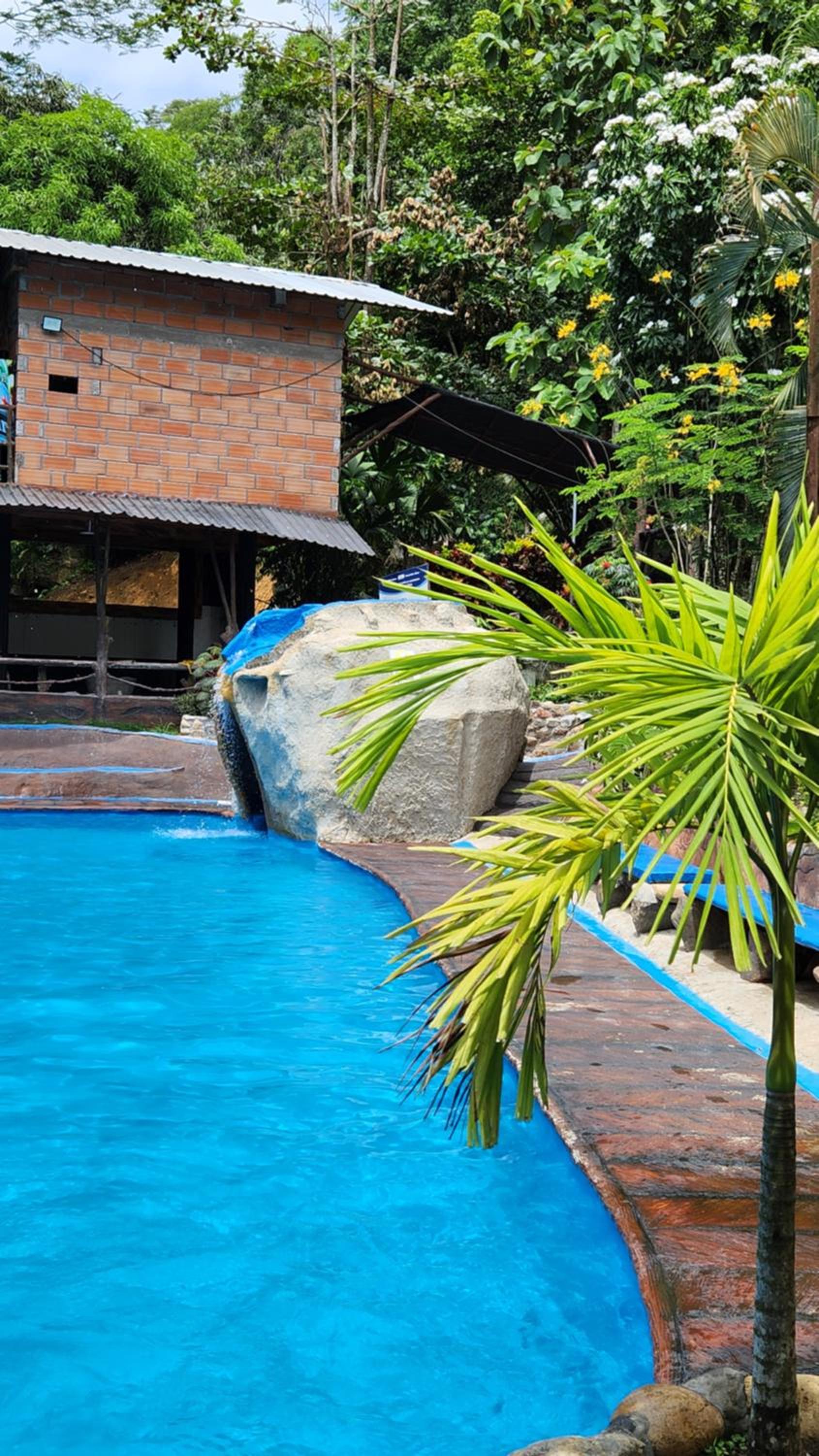 Eco Hotel Giraloa
