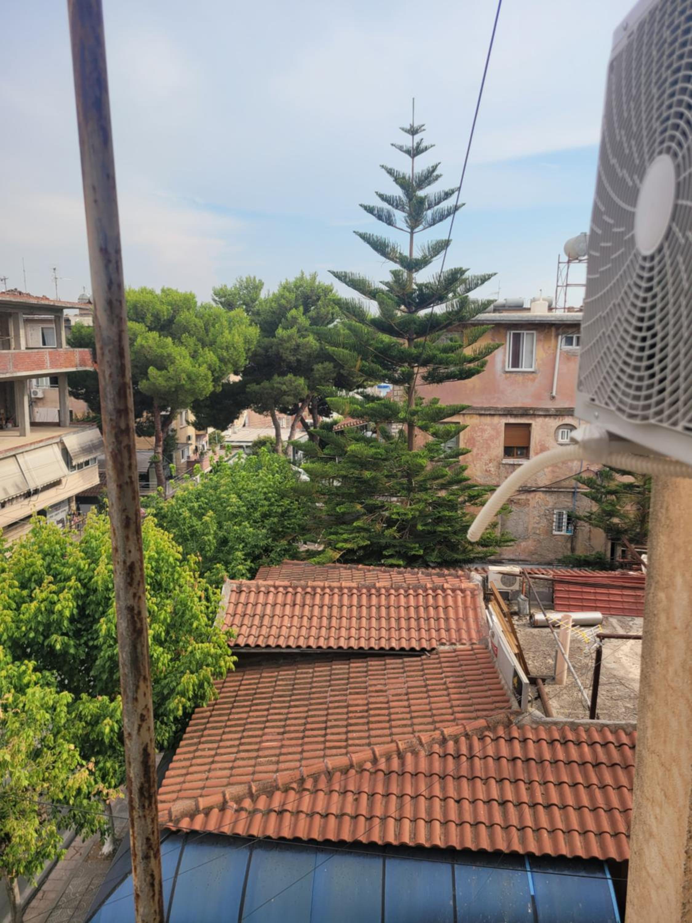 Fredi 's apartment