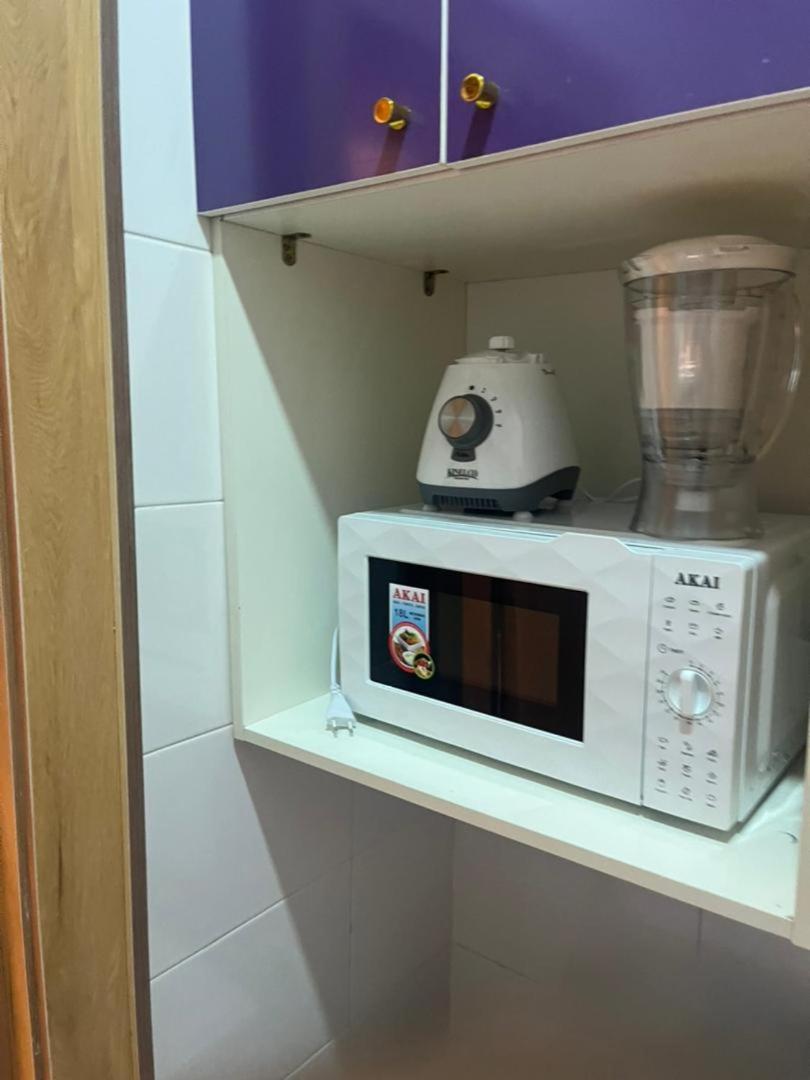 Cozy Studio in Wuse II Abuja I Fast Wifi, 24-7 Power, Free Parking view 4