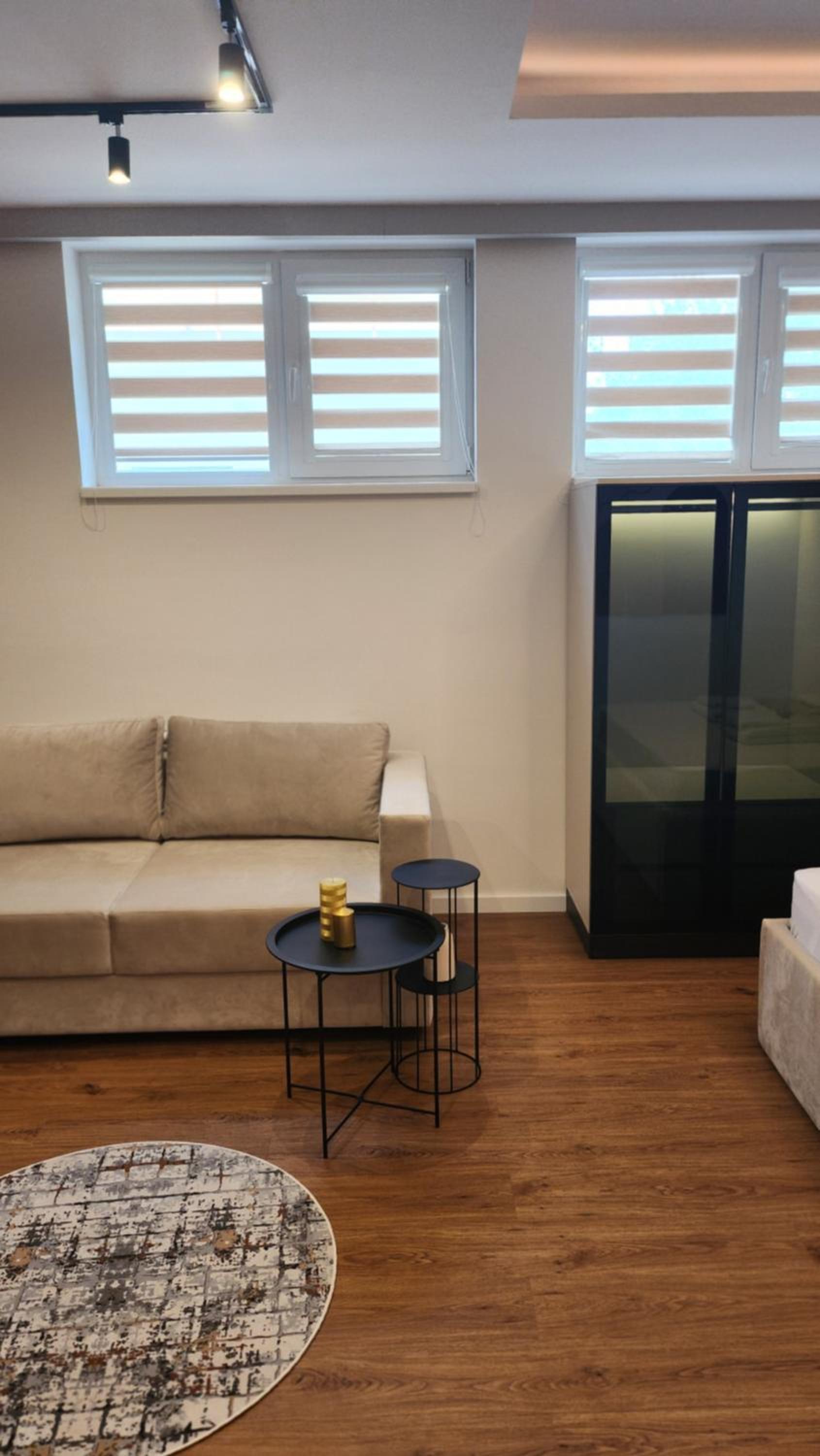 Apartmani Dobrinja - Free parking- Rent a car