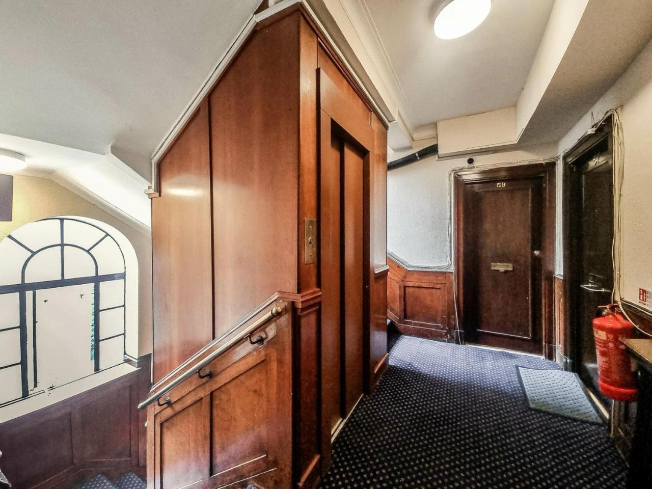 Estatesmen Park Lane Marble Arch Apartment photo 2