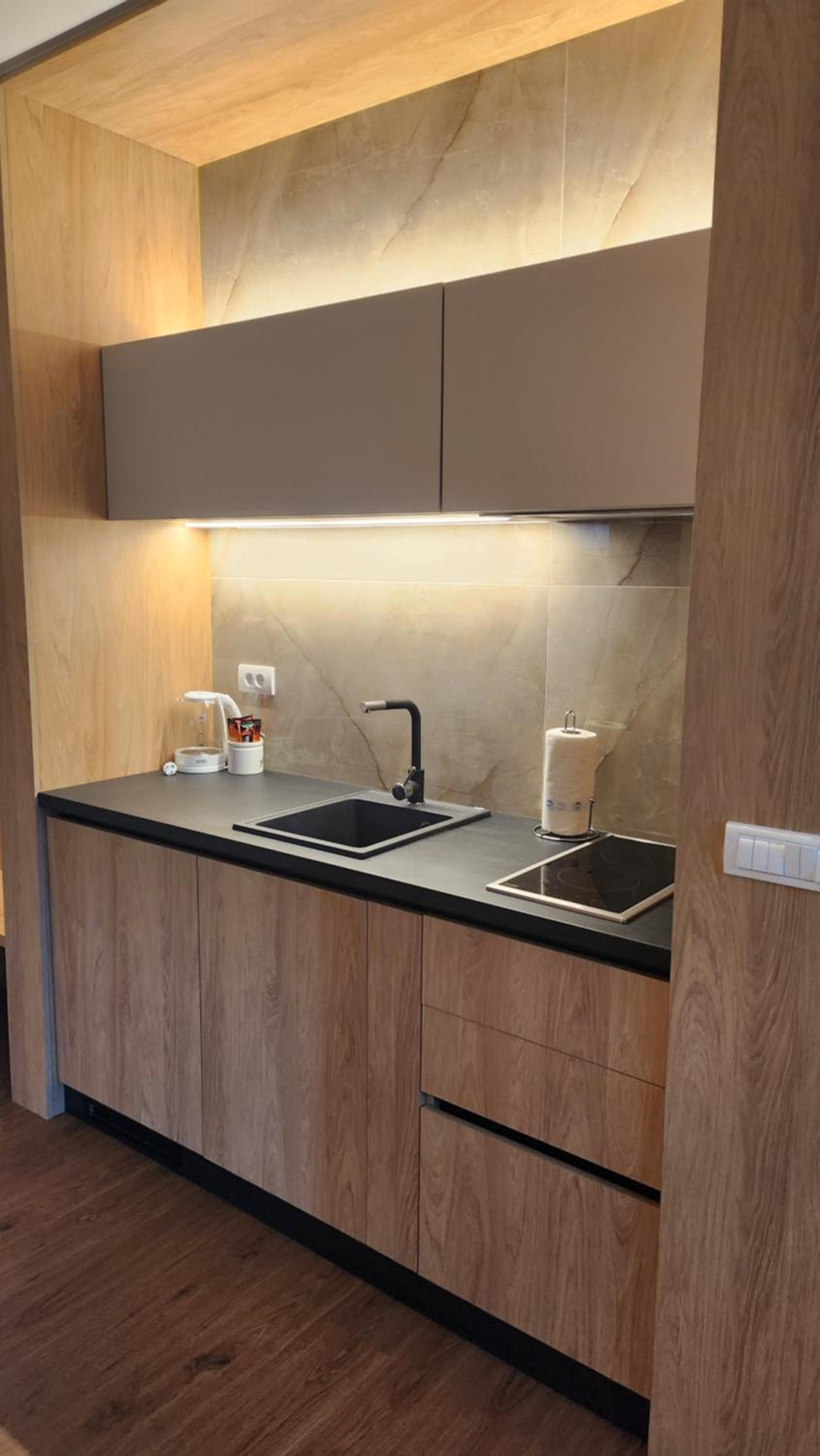 Apartmani Dobrinja - Free parking- Rent a car