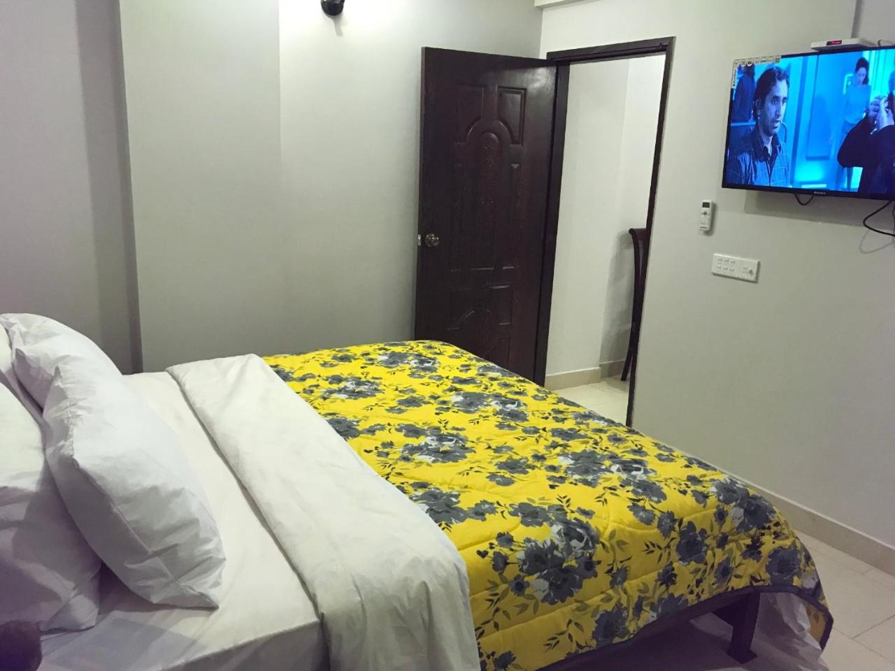 2 Bedroom Apartment in DHA view 2