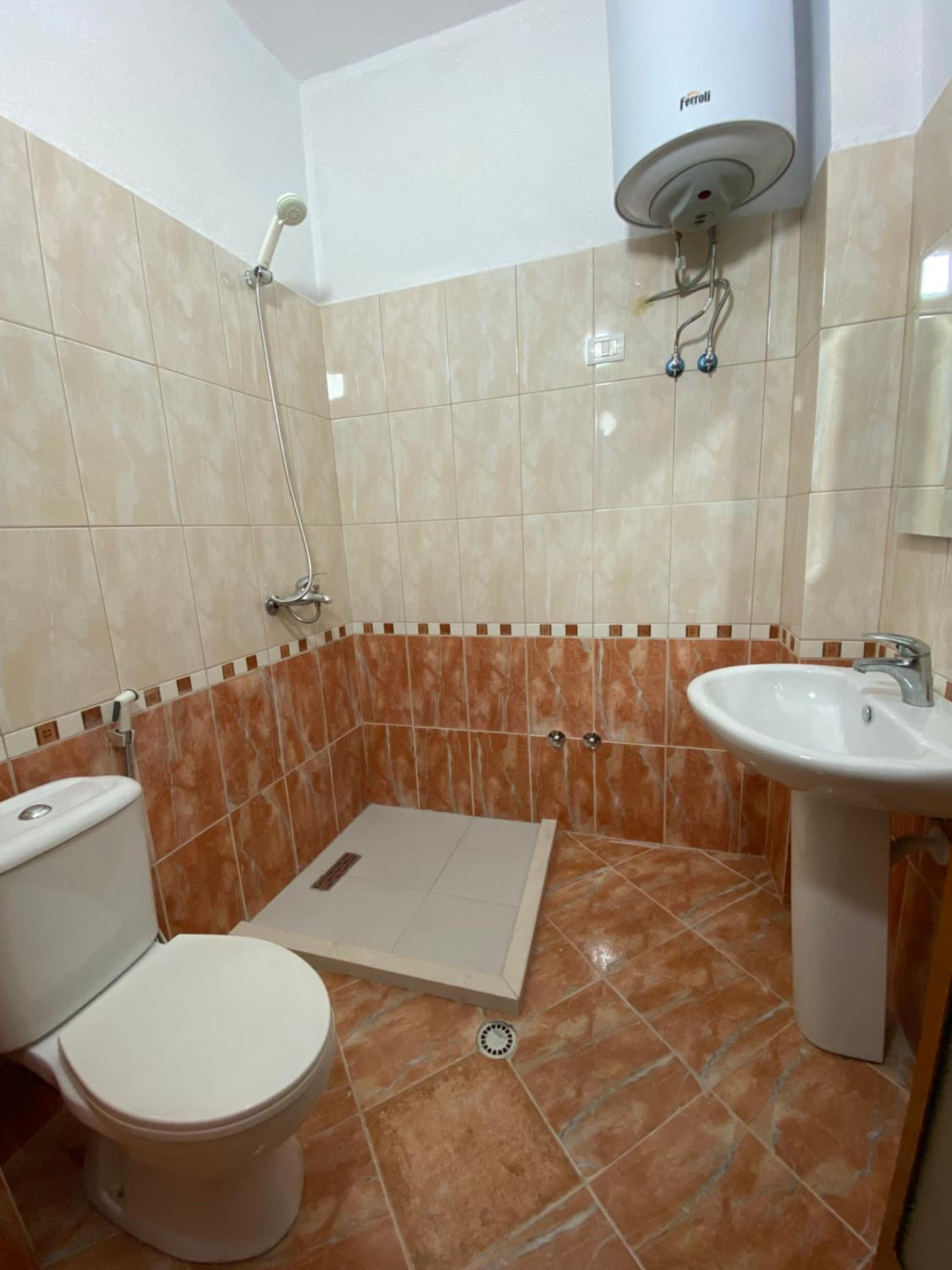 Besi Apartments