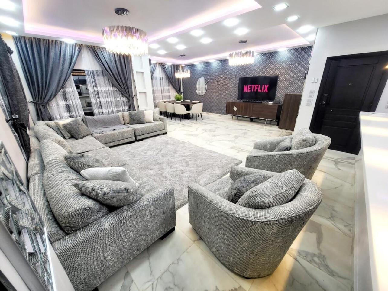 New Cairo's King Bed Gem Dream Stay #6