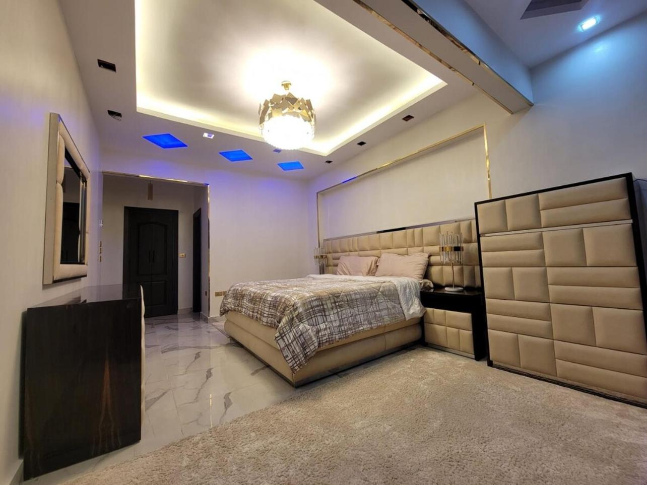 New Cairo's King Bed Gem Dream Stay #6