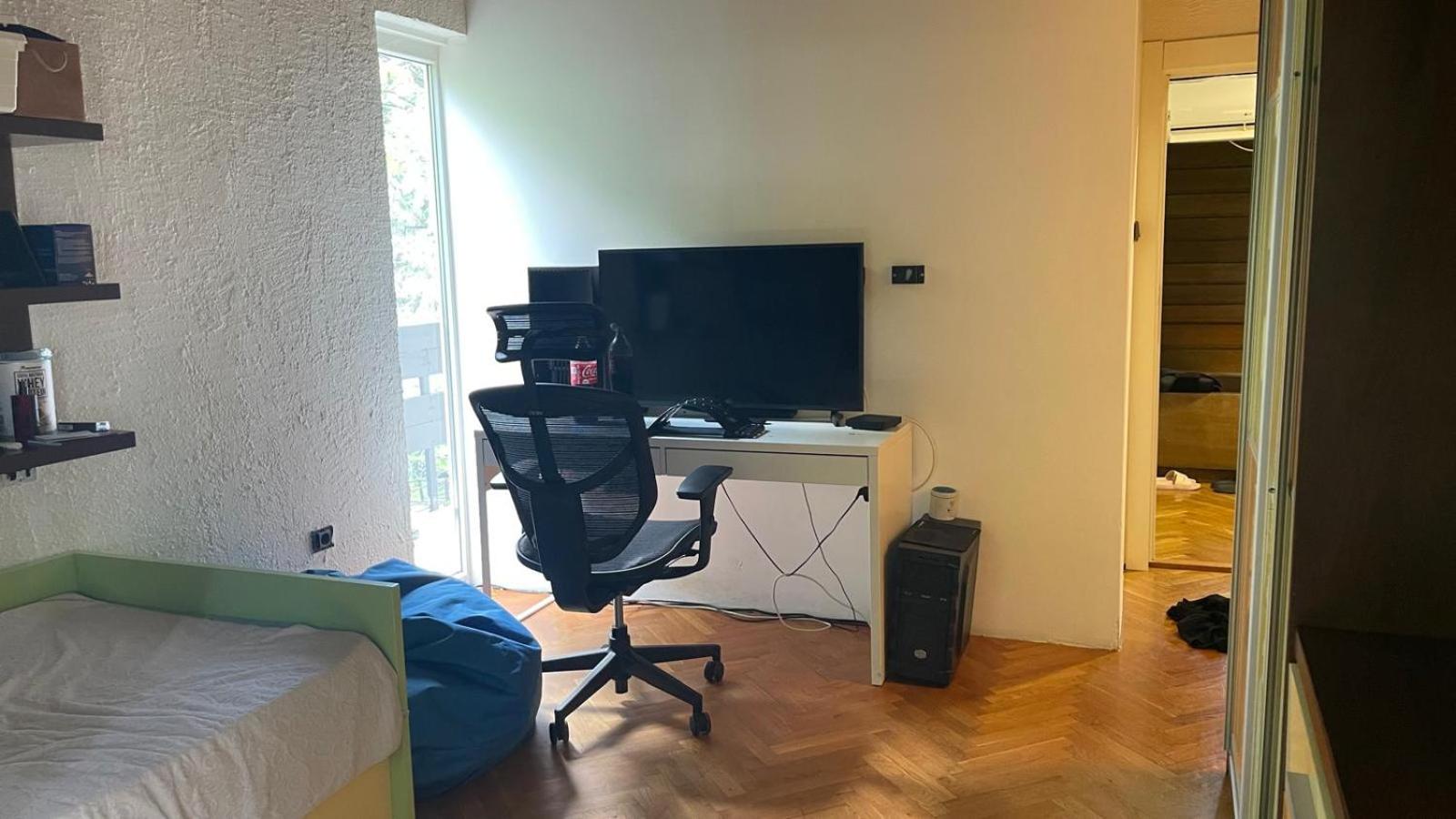 Photo 16
