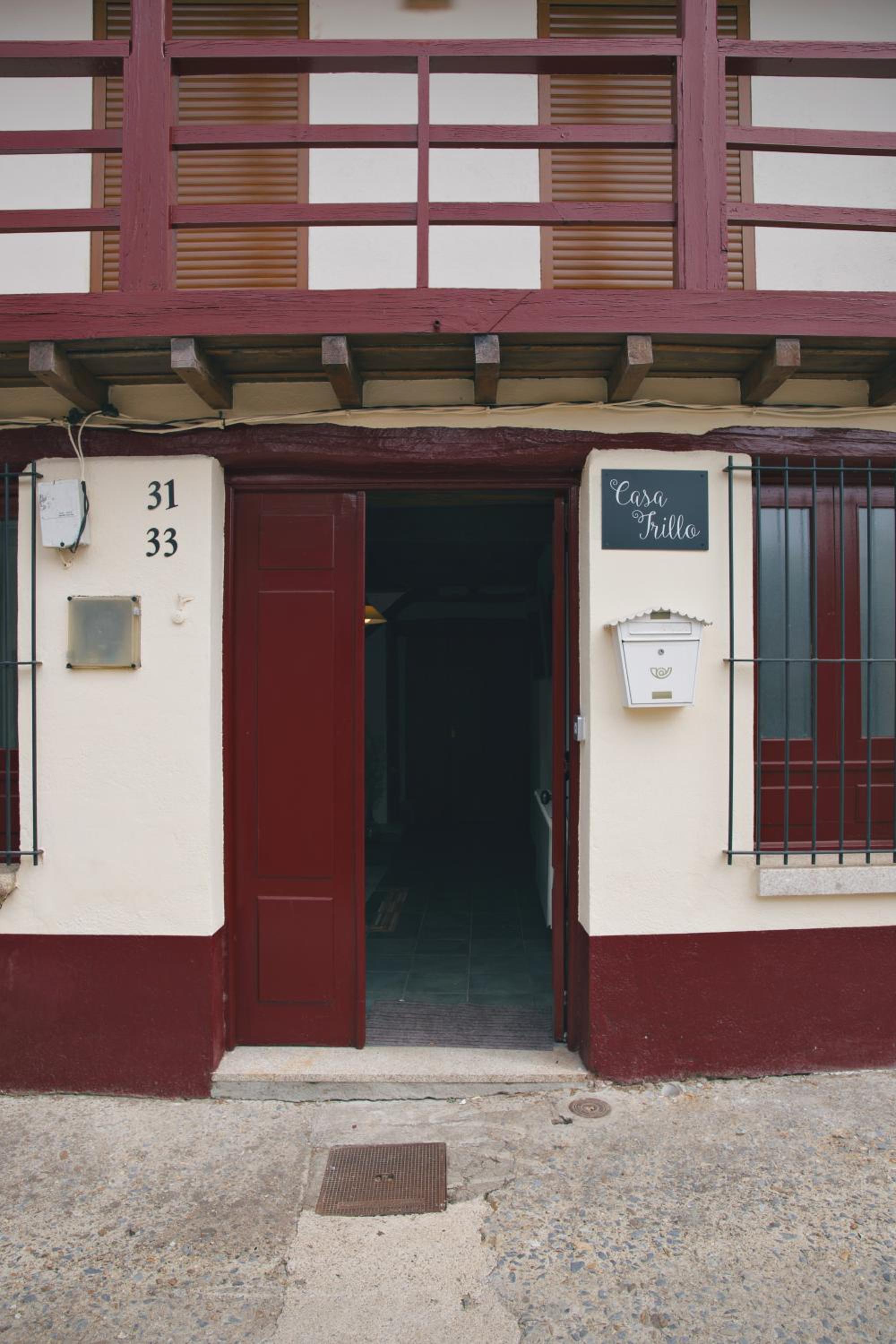 Photo 12