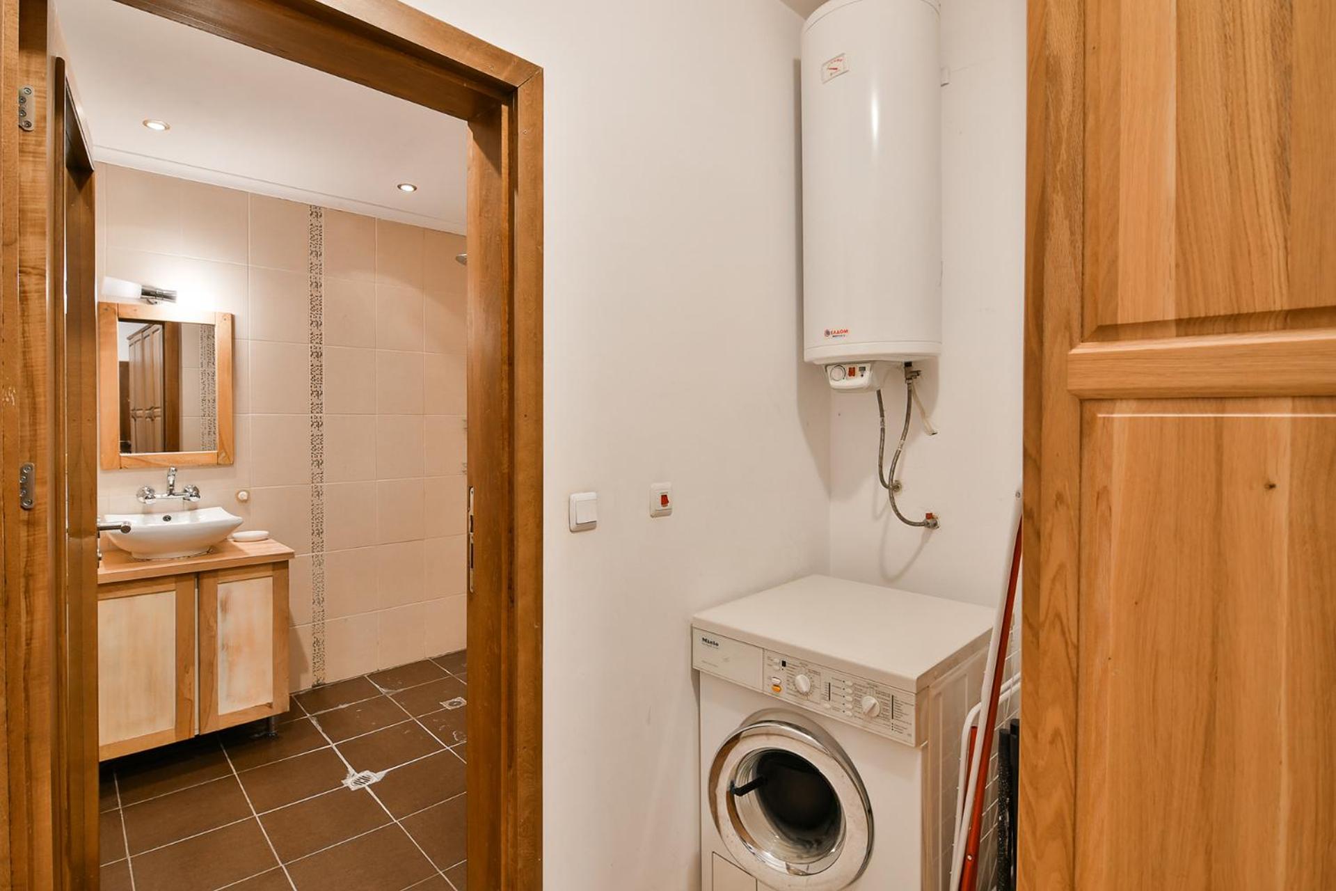 Two bedroom on a budget at Briz area