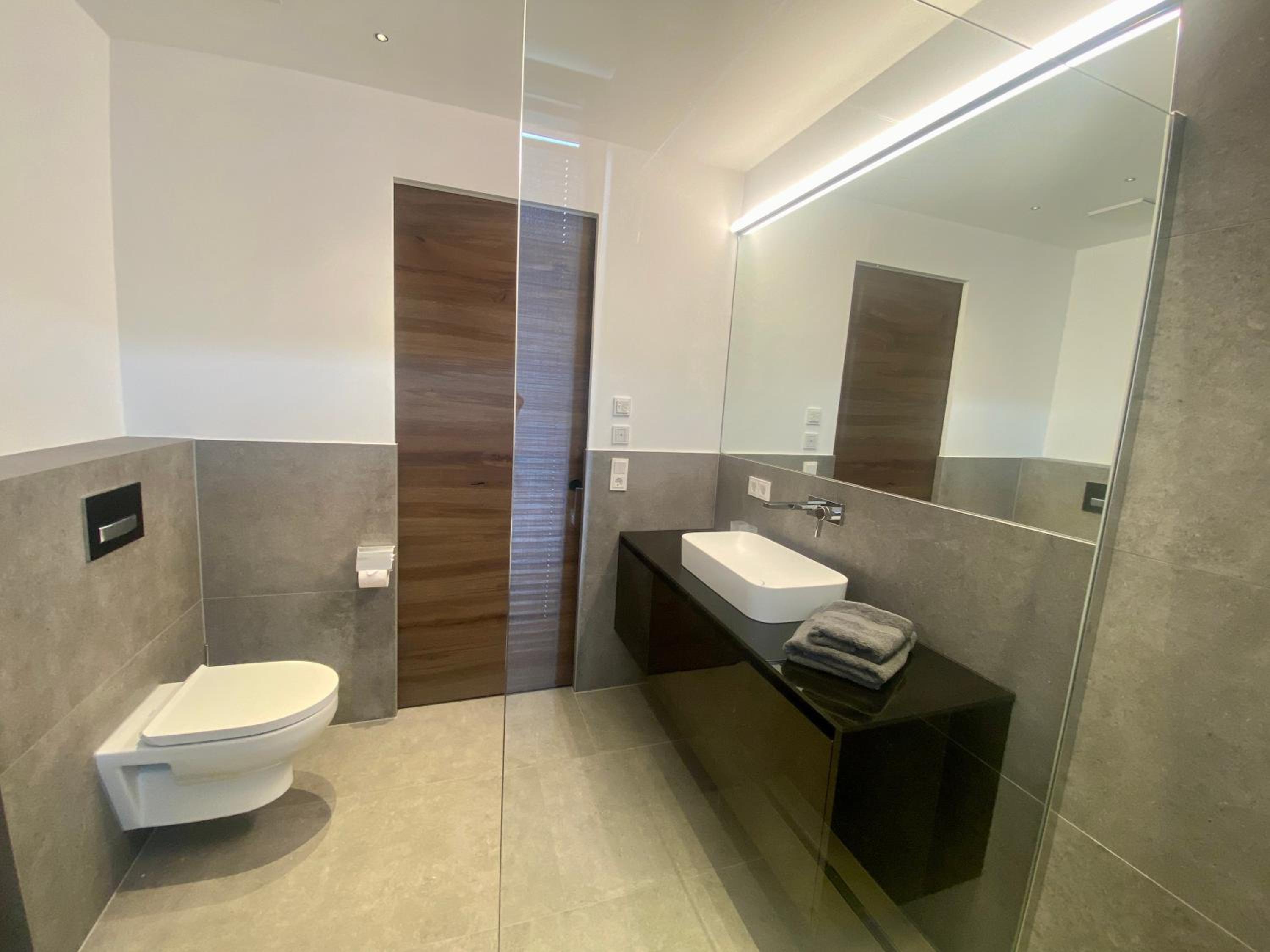 Hollywood Dream Penthouse & Apartments mit privater Sauna nahe Ischgl