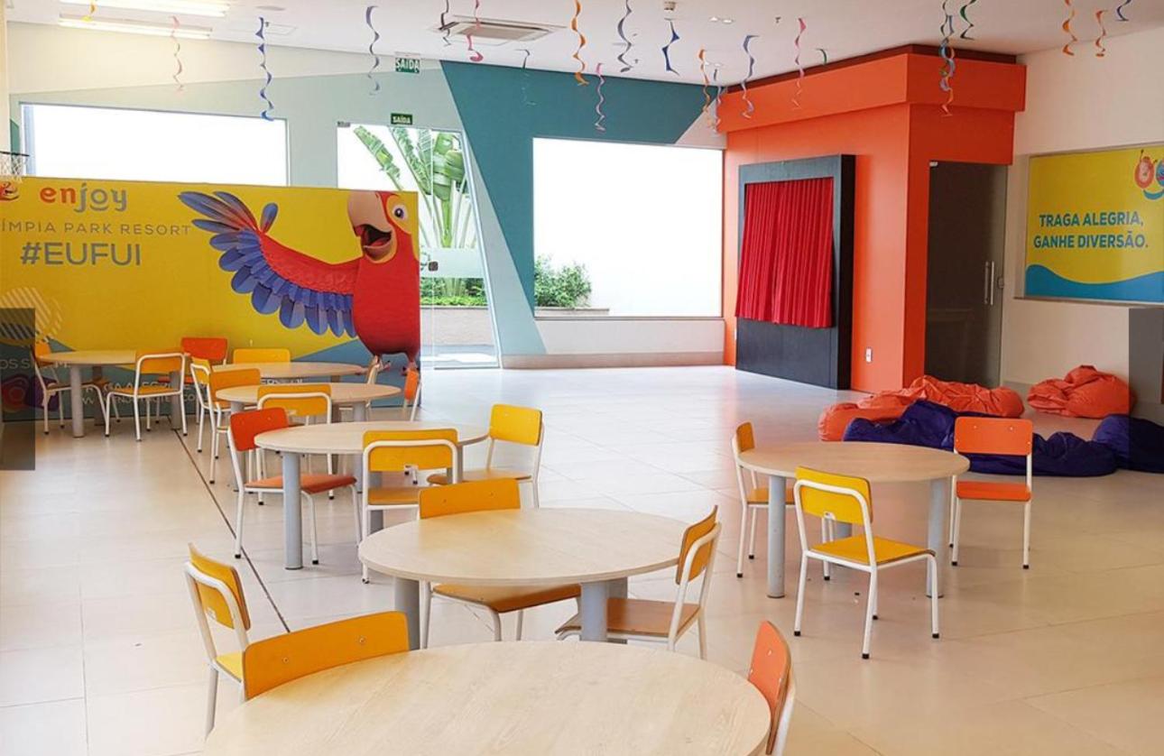 Apto em Resort a 500m do Thermas dos Laranjais