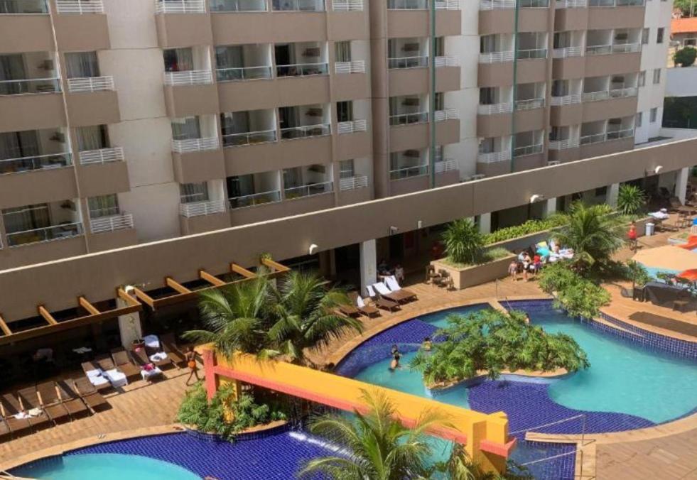 Apto em Resort a 500m do Thermas dos Laranjais