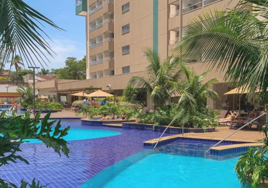 Apto em Resort a 500m do Thermas dos Laranjais