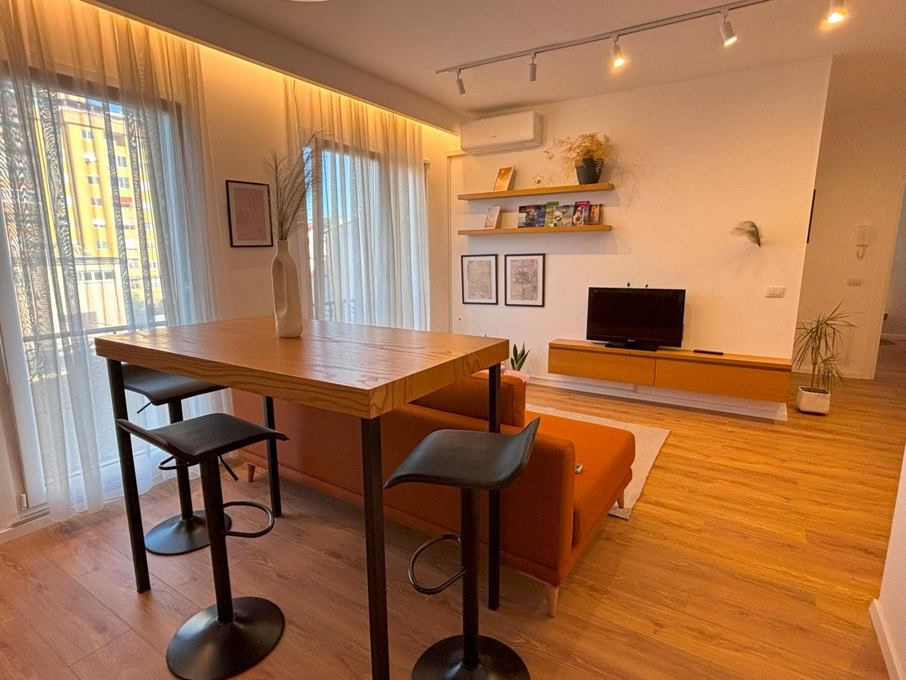 Vanilla's Apartment in the main pedestrian street