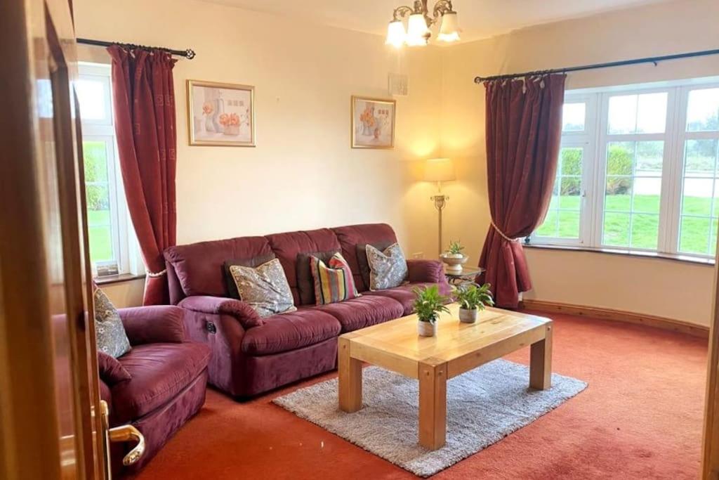 Hynes Self-Catering Midlands Banagher Birr view 5