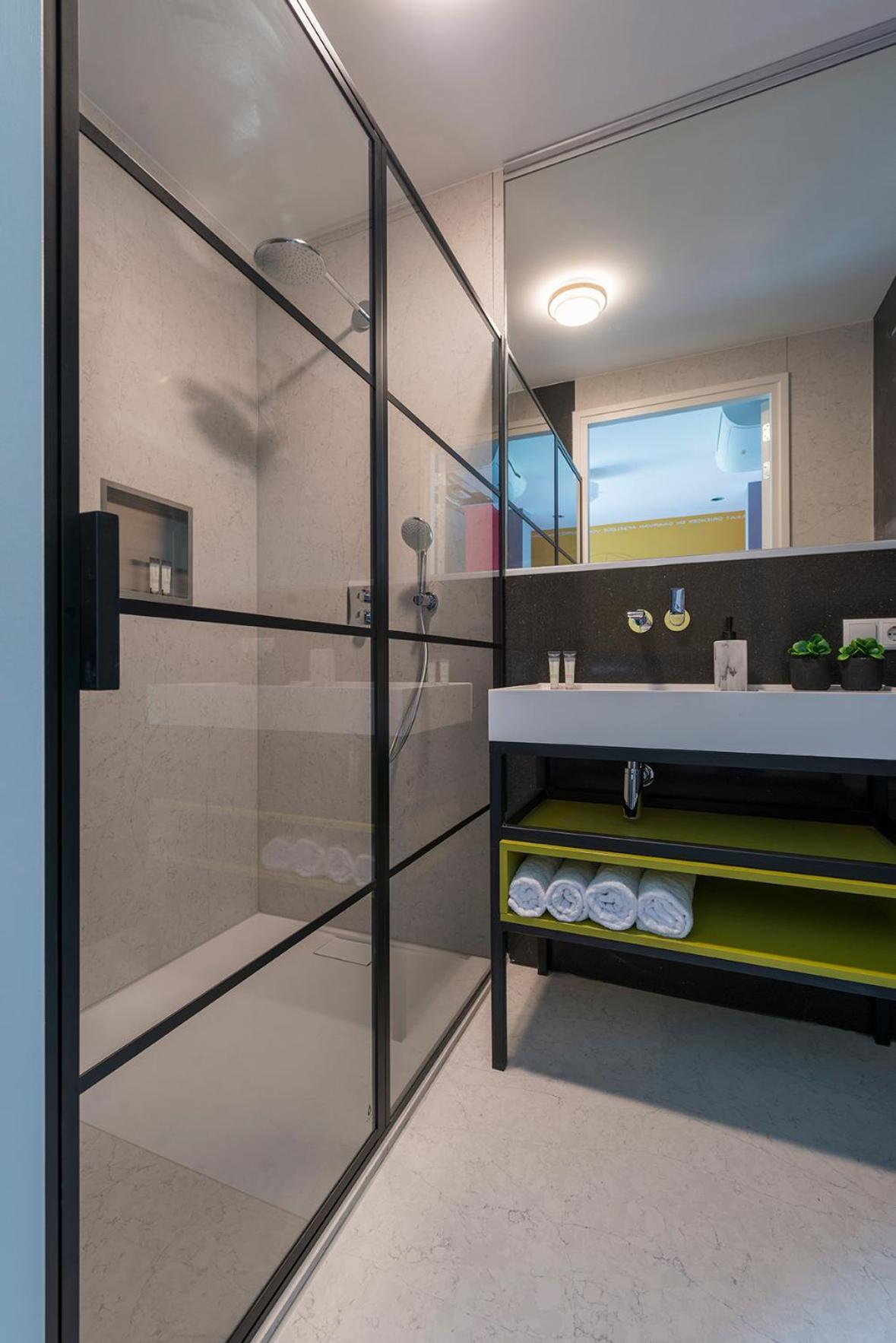 Stylish grand-hotel apartment Central view 4