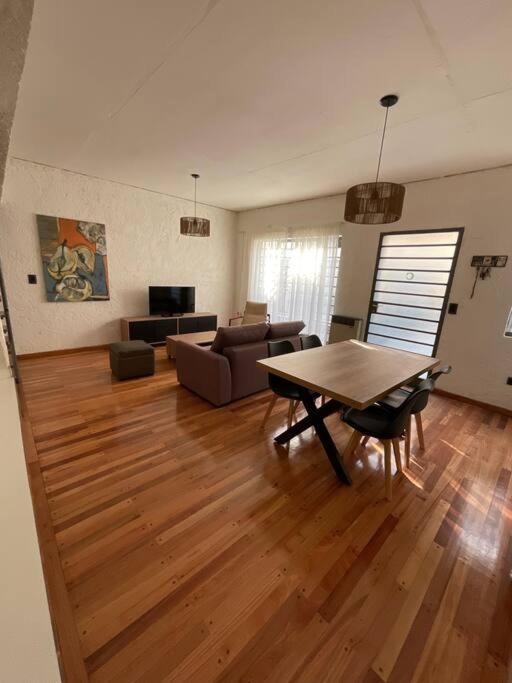 Duplex Plaza Italia con Terraza