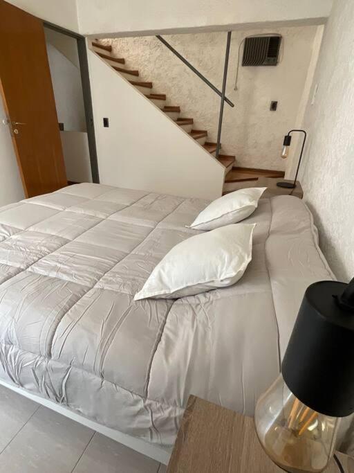 Duplex Plaza Italia con Terraza