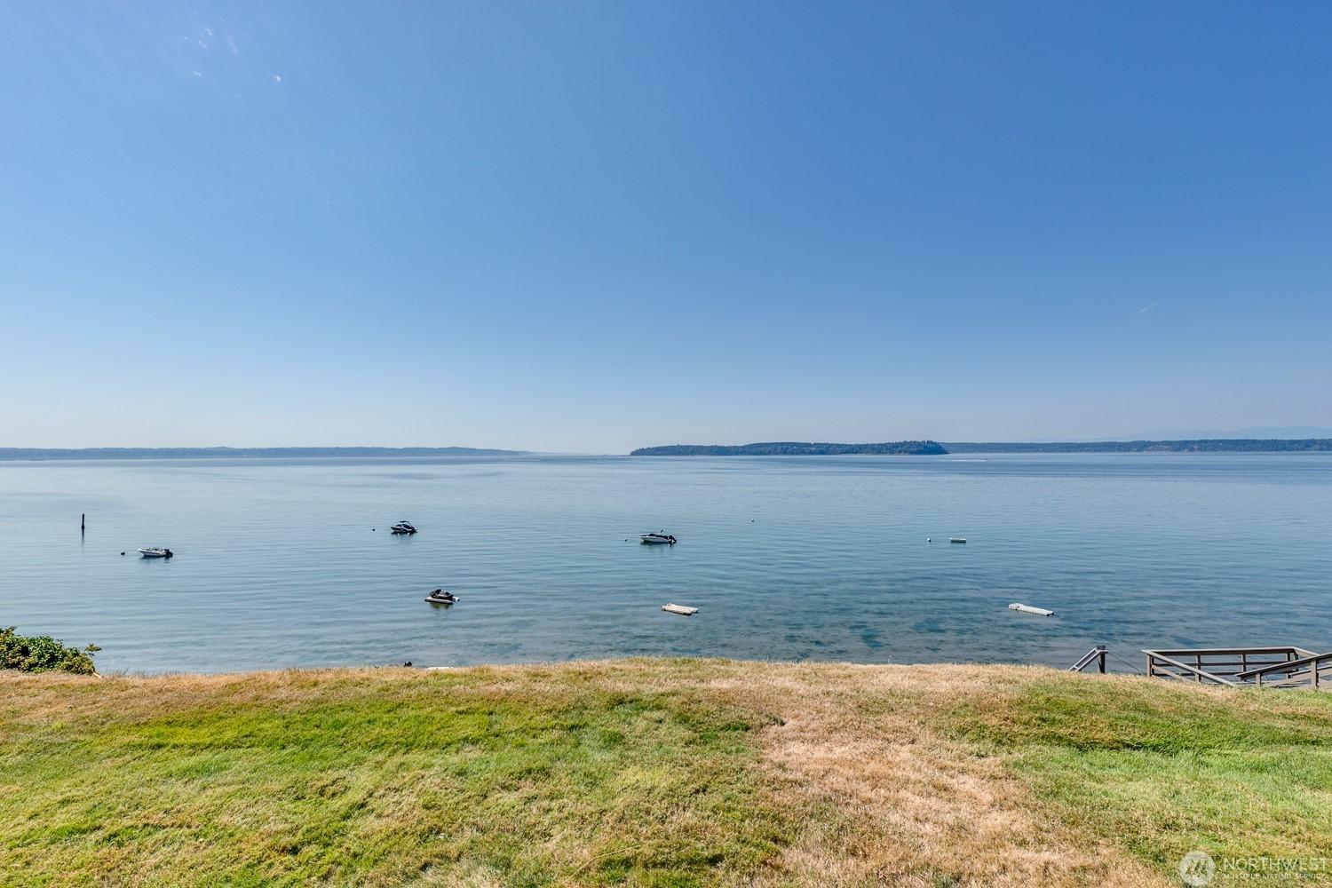Luxury Bayfront Oasis with Private Beach Access, Near Tulalip Casino and Outlets!, photo 33