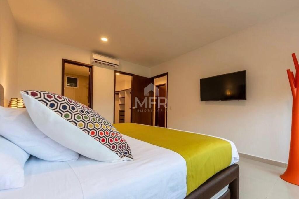 Morros Vitri Beachfront & 2 Bedrooms
