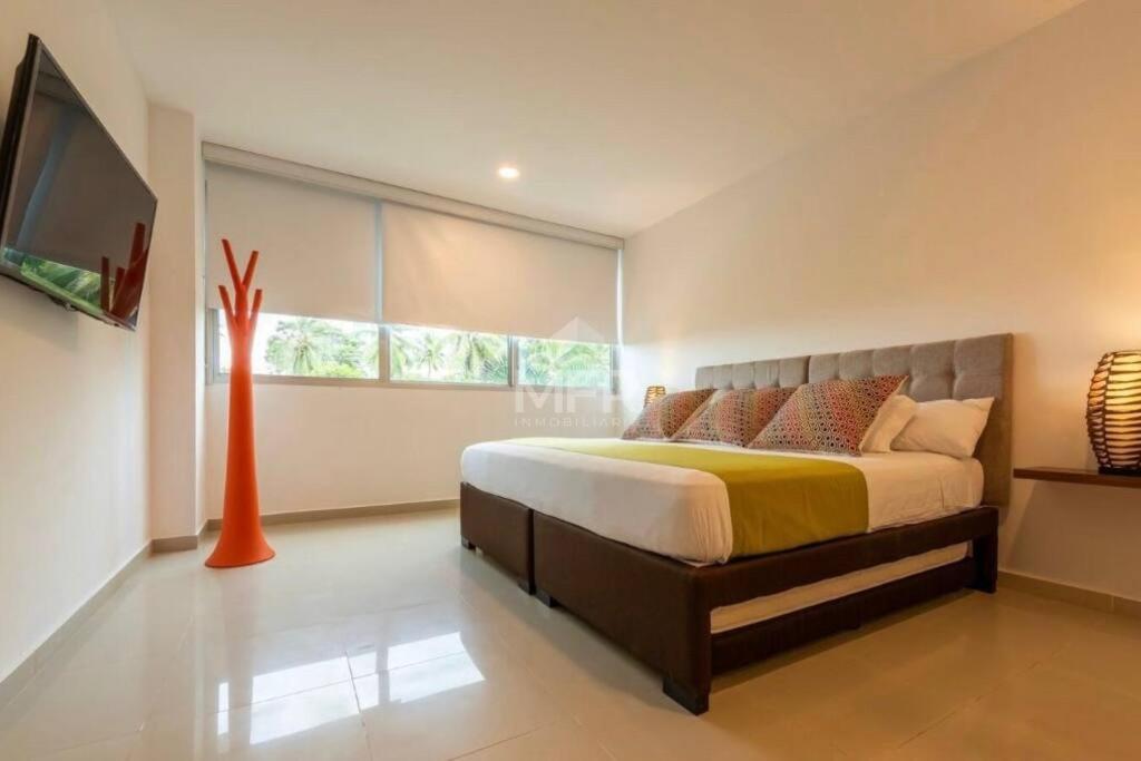 Morros Vitri Beachfront & 2 Bedrooms