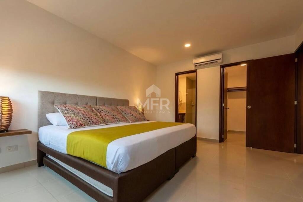 Morros Vitri Beachfront & 2 Bedrooms