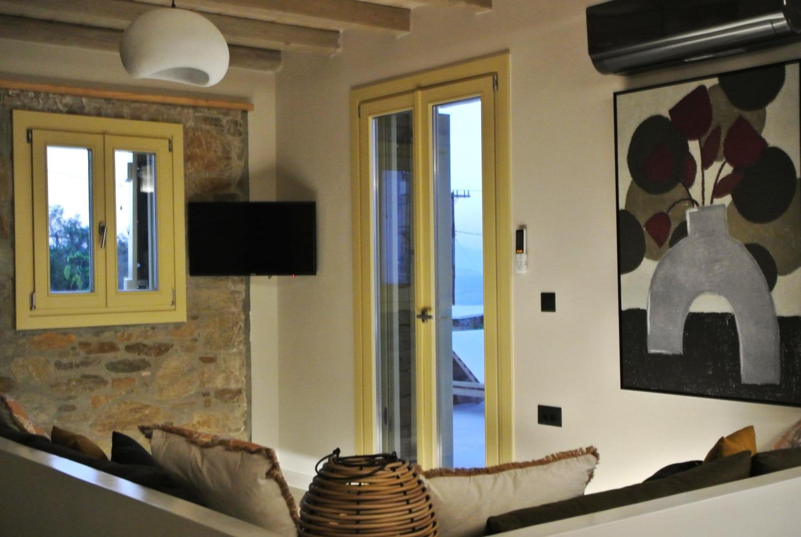 Agiannirema Ios Houses