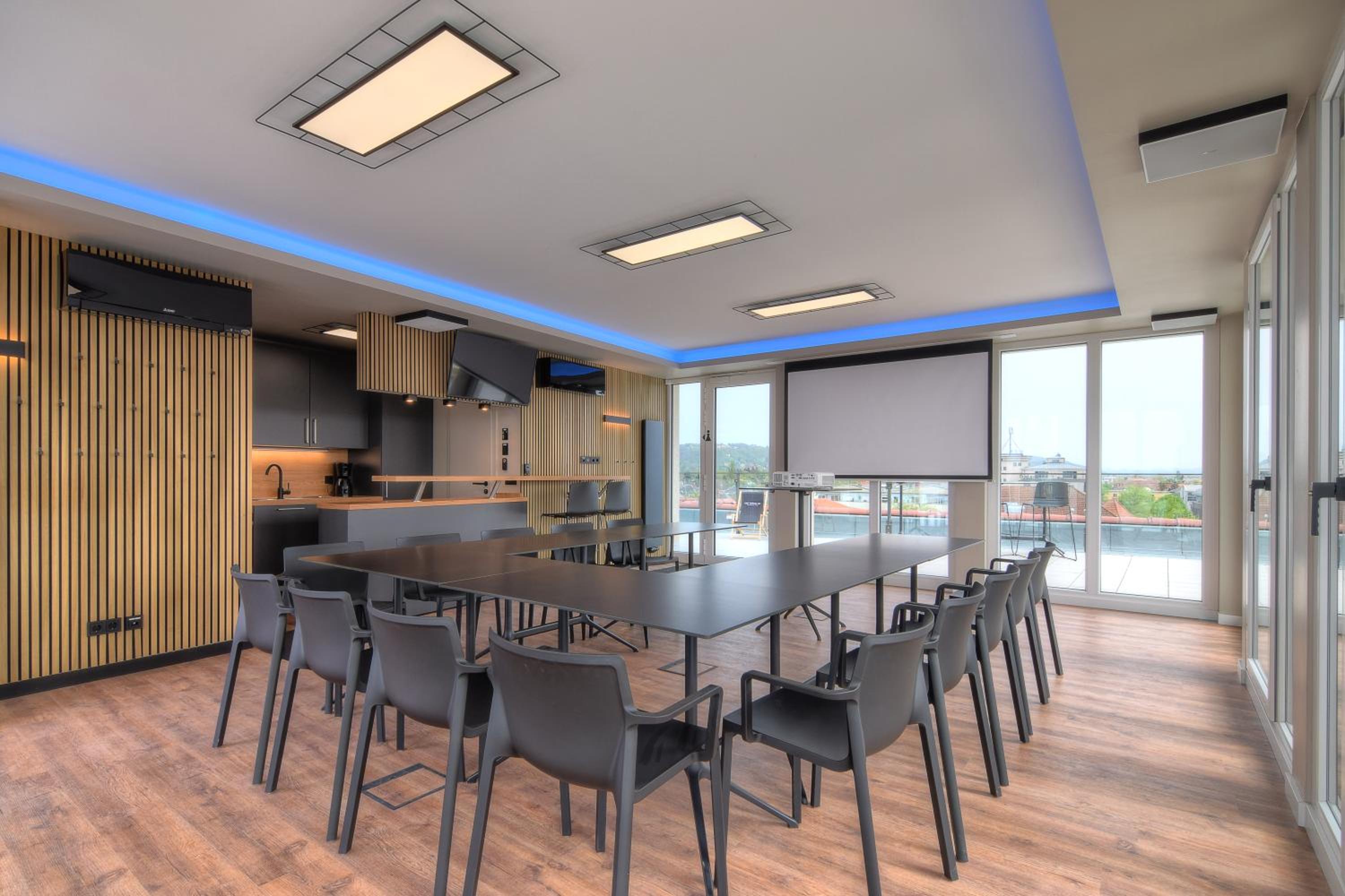 meeting & event spaces